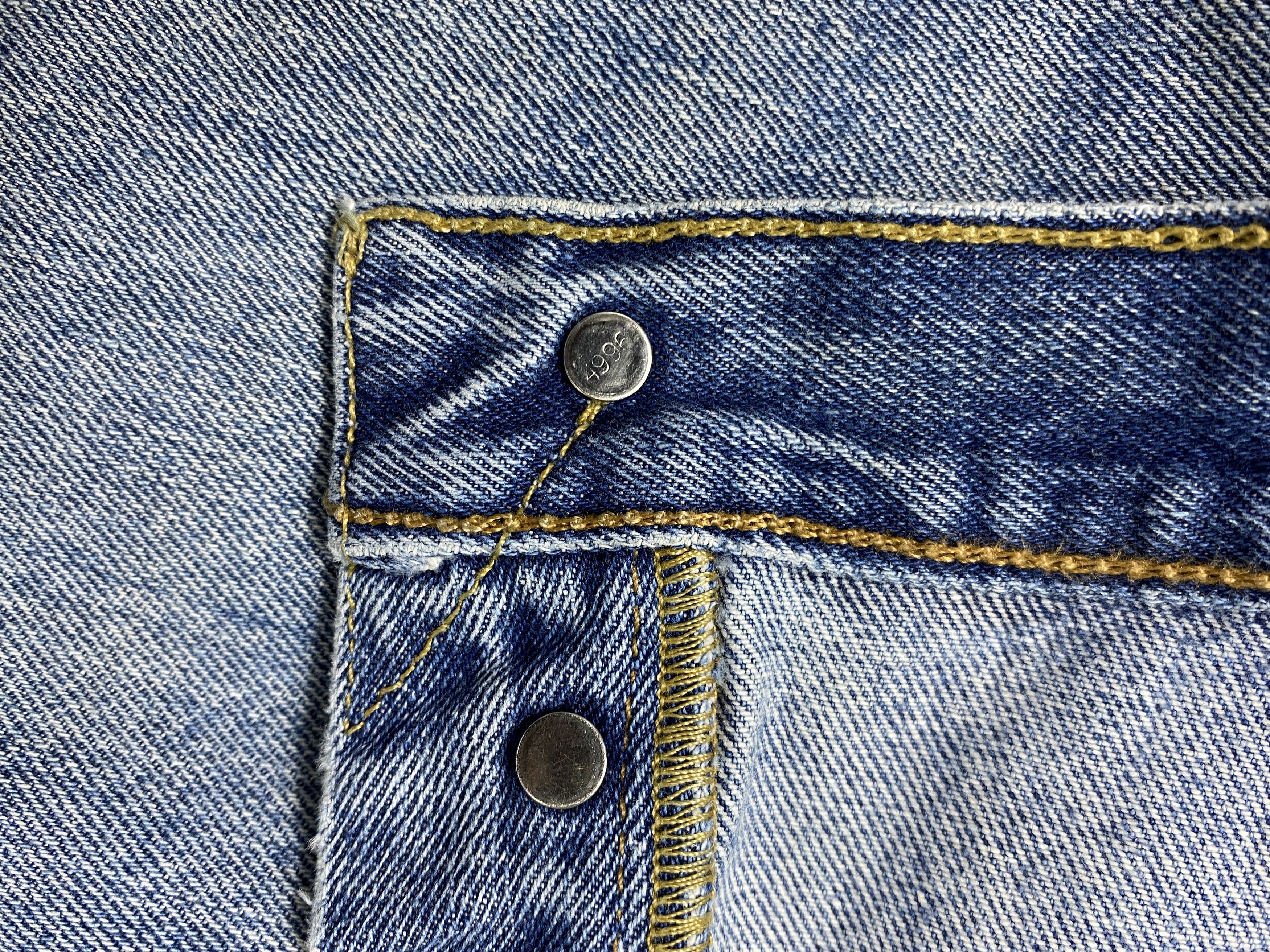 Japanese Brand Ripped Dirty Blue Vintage Levi's 501 32x30.5 Denim -JN2262 Size US 32 / EU 48 - 7 Thumbnail