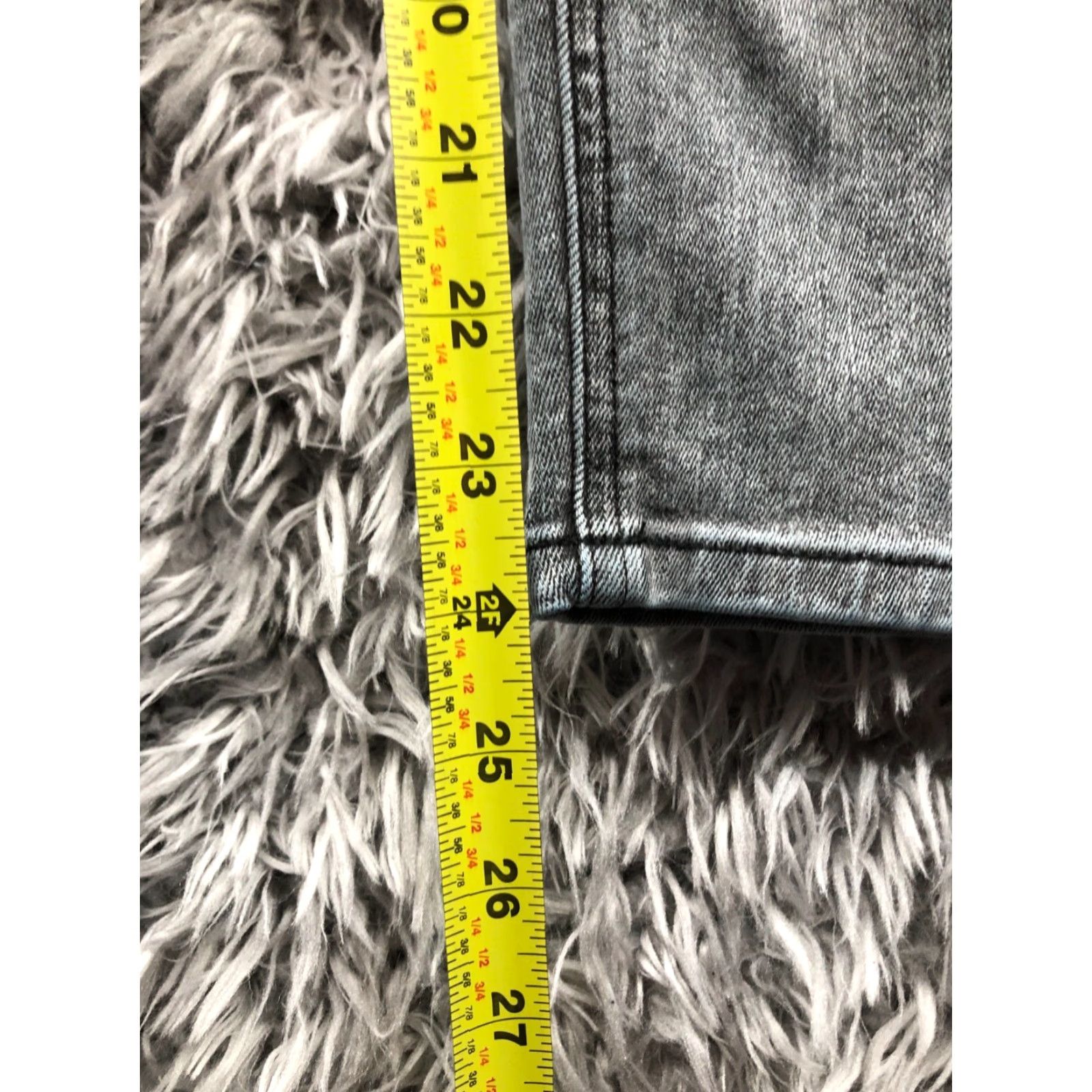 Express Express Jeans Dark Wash High Rise Mom Size 4 Womens Black Denim Pocket Zipper Button 5-Pocket Classic Modern American Style Size 27" / US 4 / IT 40 - 3 Thumbnail