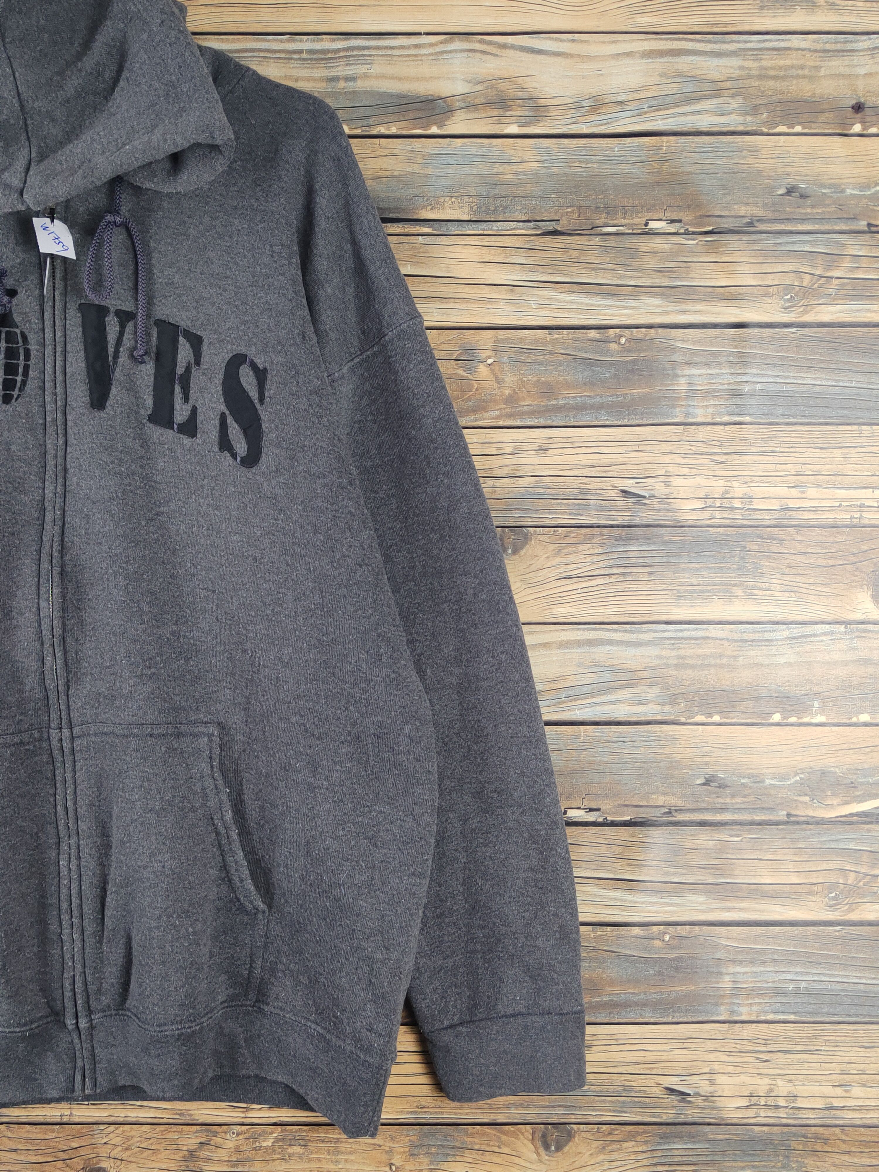 Grenade Grenade Glove Dark Gray faded Hoodie Sweaters #W1759 Size US L / EU 52-54 / 3 - 5 Thumbnail
