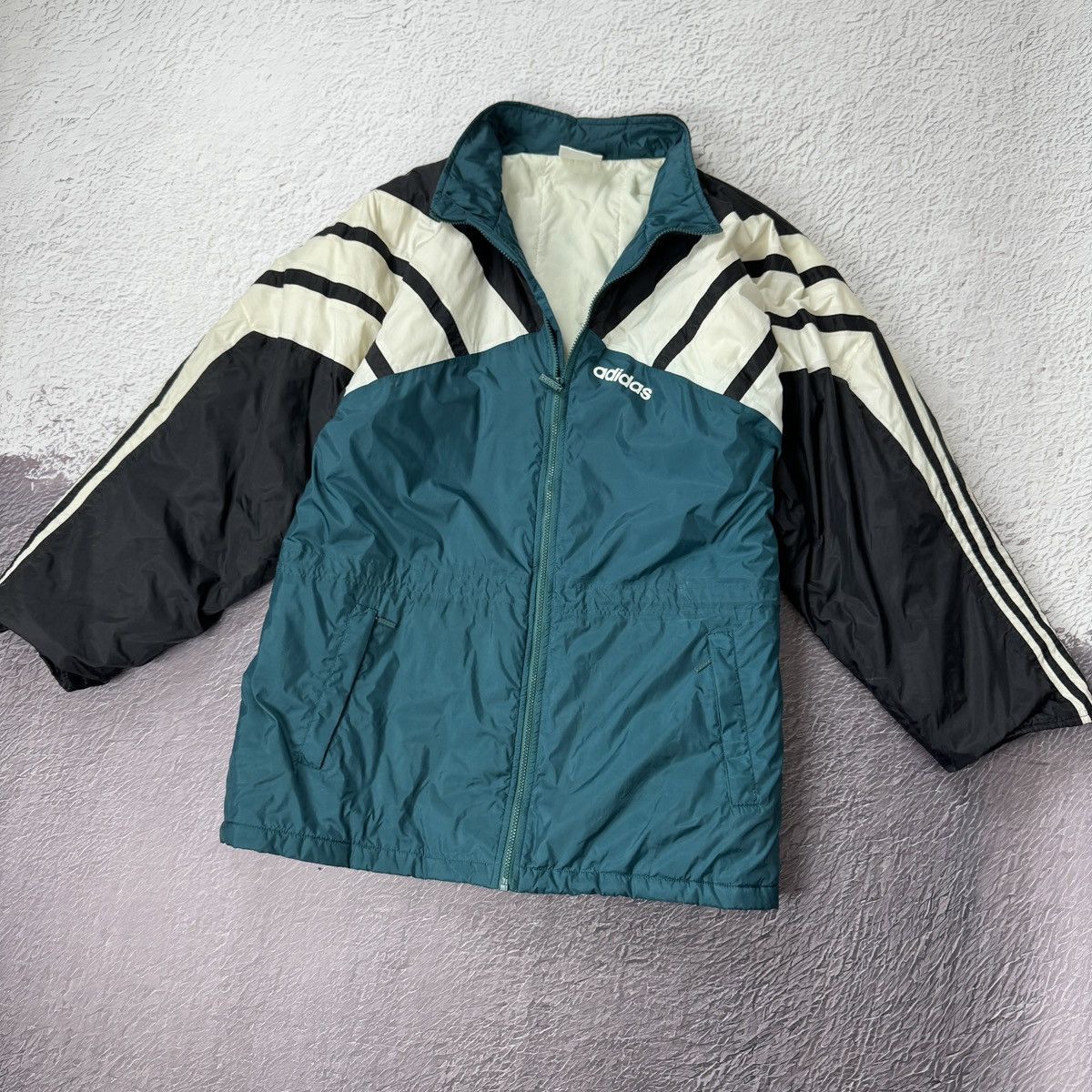 Adidas Adidas vintage 90s rare green puffer jacket Size US L / EU 52-54 / 3 - 2 Thumbnail