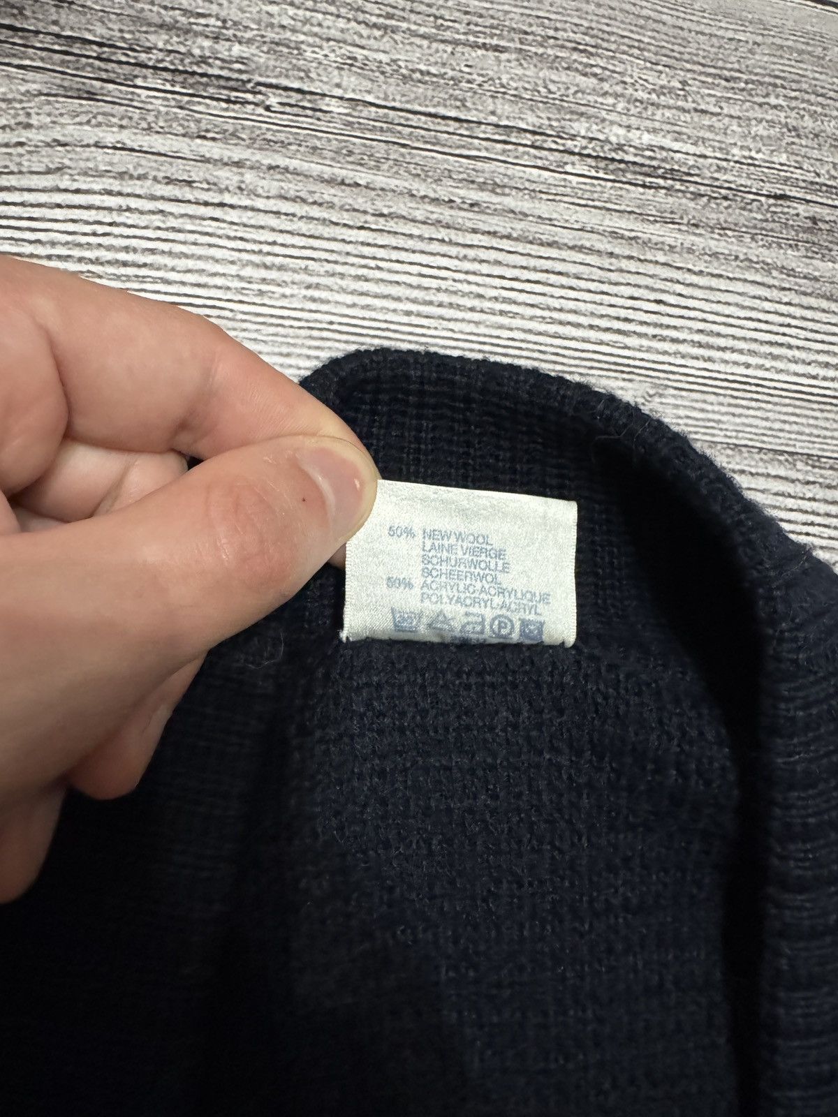 Yves Saint Laurent Vintage Yves Saint Laurent Wool Blend Cardigan Navy Size US L / EU 52-54 / 3 - 5 Thumbnail