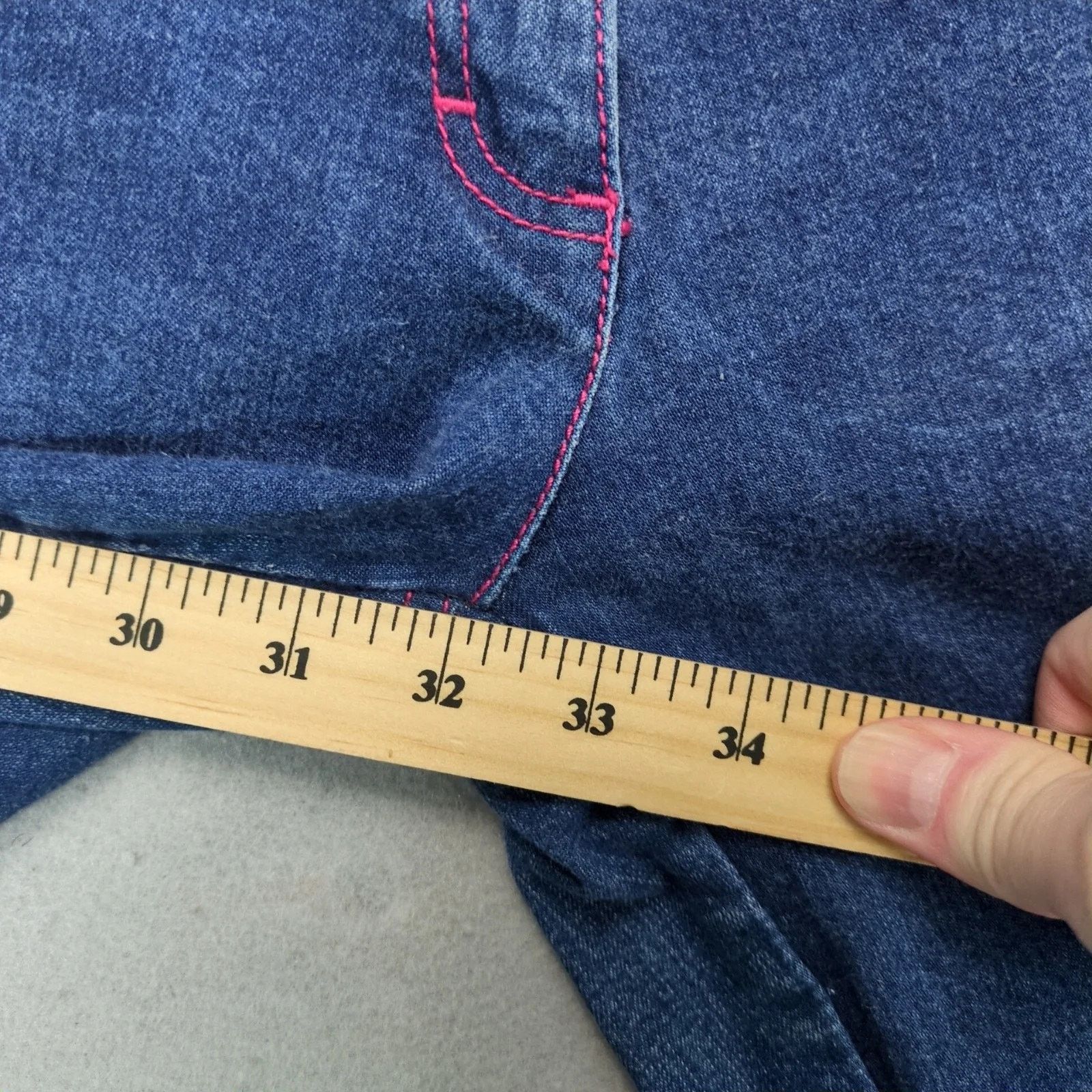Iceberg Ice History Iceberg Jeans 24x32" Looney Tunes Bugs Bunny Size 24" / US 00 / IT 34 - 5 Thumbnail