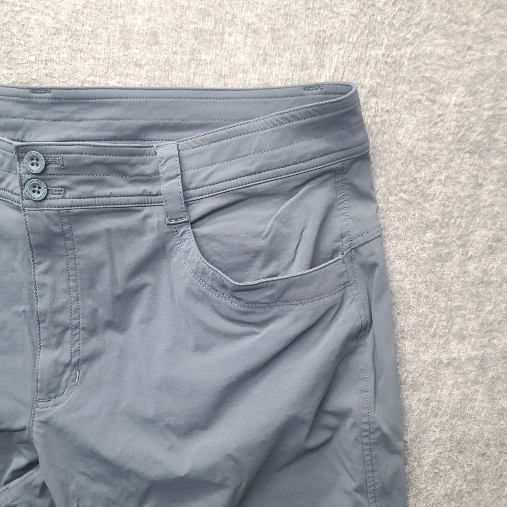 Eddie Bauer Eddie Bauer Travex Shorts Womens 18 Regular Fit Mid Rise Hiking Outdoors Size 34" / US 12 / IT 48 - 6 Thumbnail