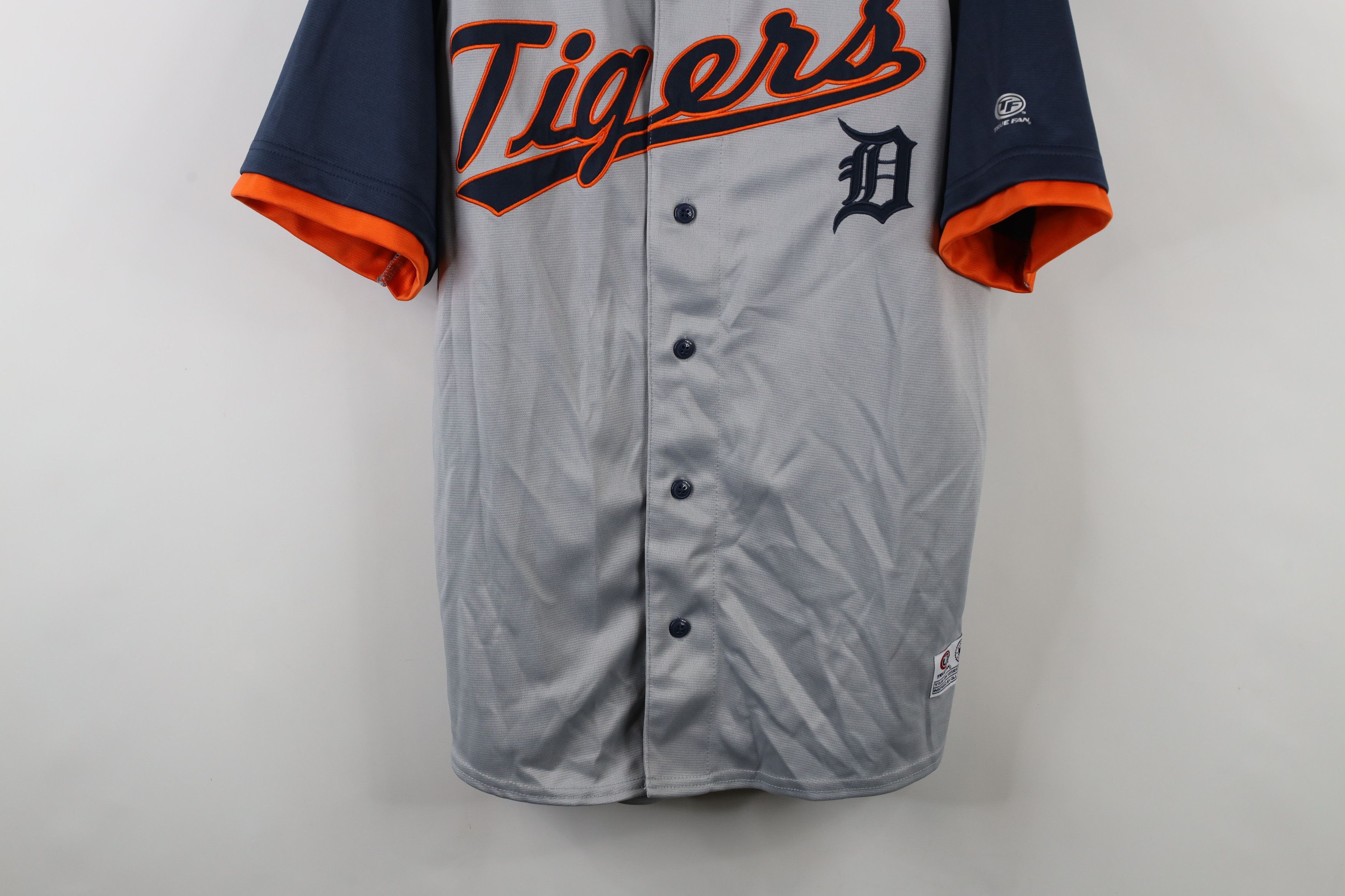 Vintage Vintage Old English D Detroit Tigers Baseball Jersey Gray Size US L / EU 52-54 / 3 - 3 Thumbnail