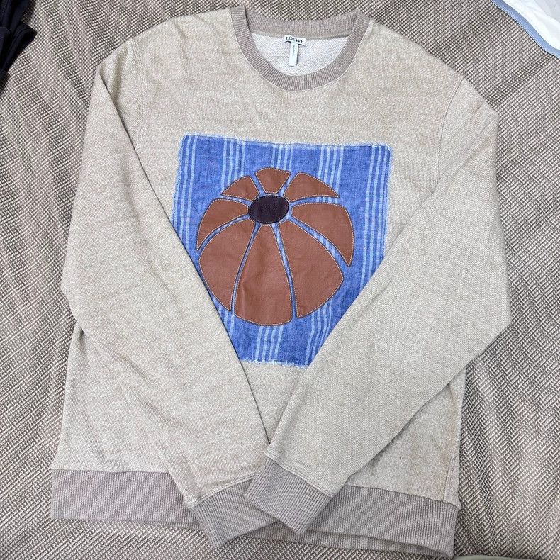 Loewe Loewe Basketball Patch Sand Camel Sweatshirt - dmc Size US L / EU 52-54 / 3 - 1 Thumbnail