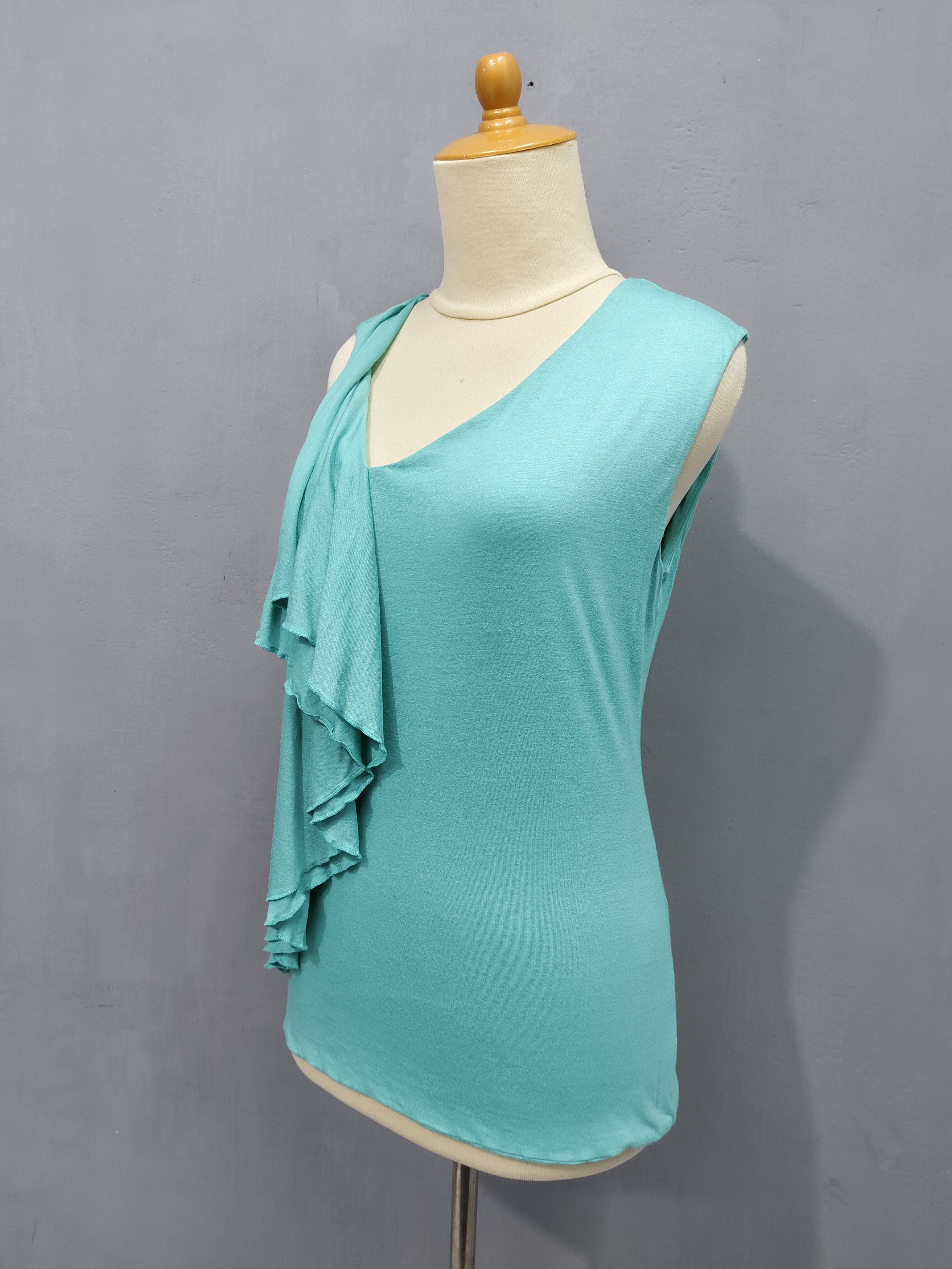Ralph Lauren Ralph Lauren Sport- Viscose Ruffel Tank Tops Size M / US 6-8 / IT 42-44 - 4 Thumbnail