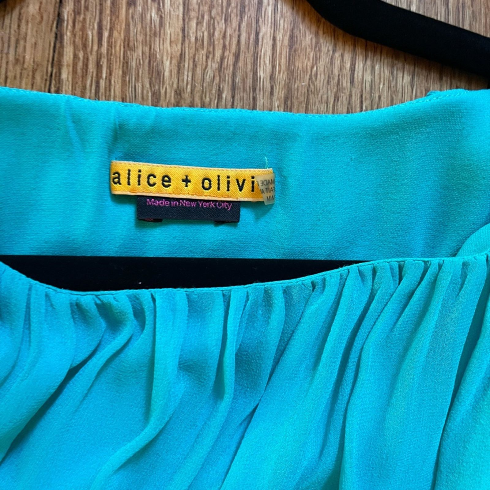 Alice + Olivia - Alice and Olivia Silk Dress Size: M Size M / US 6-8 / IT 42-44 - 3 Thumbnail