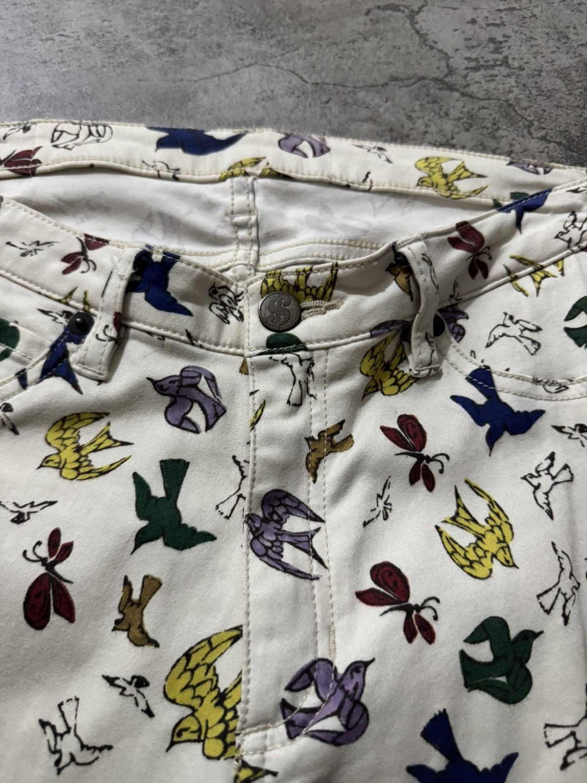 Andy Warhol × Hysteric Glamour HYSTERIC GLAMOUR x ANDY WARHOL BIRD ALLOVER PRINT PANTS Size US 30 / EU 46 - 8 Thumbnail