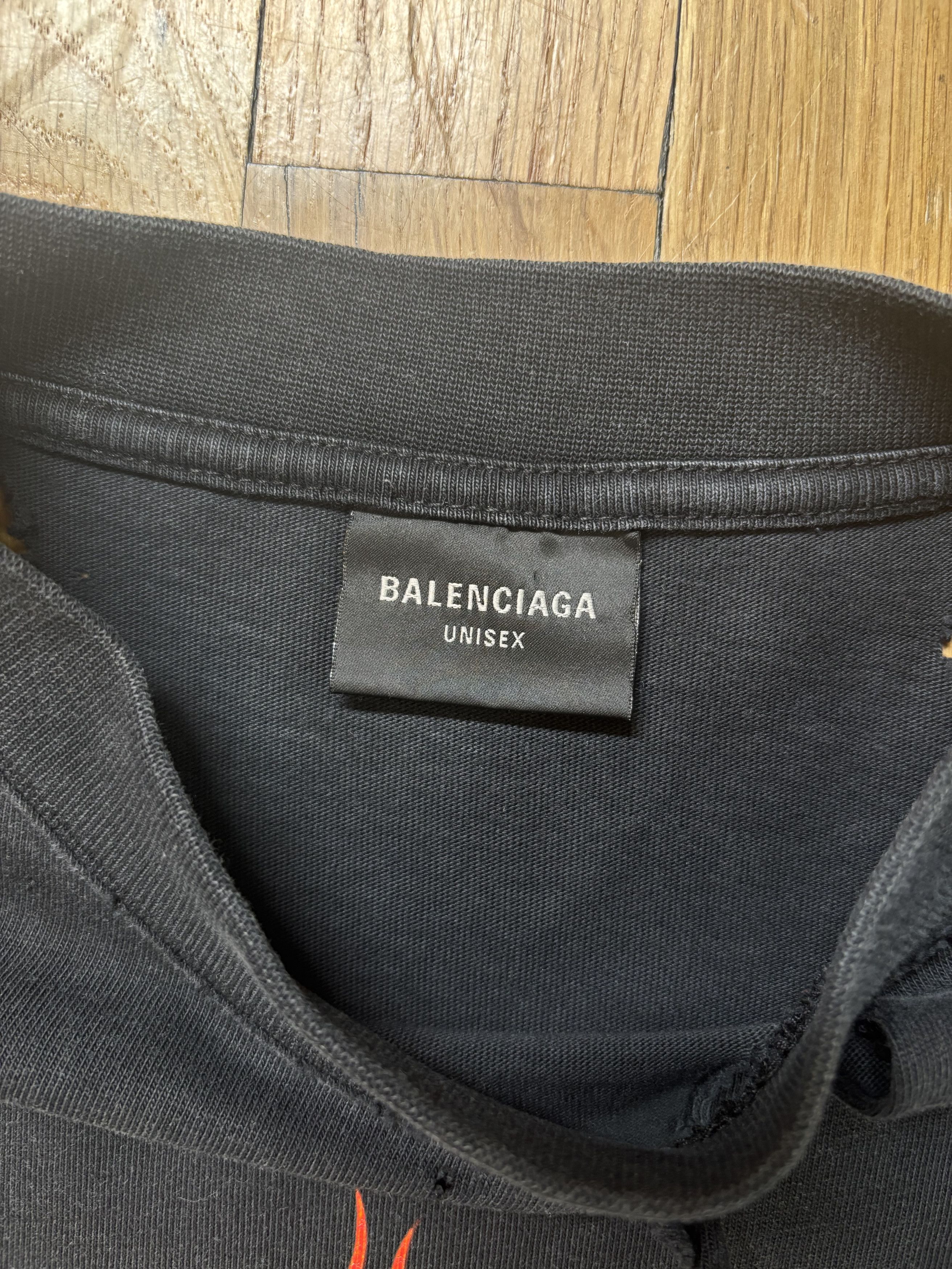 Balenciaga Balenciaga Infinity Flames Tee Size US XXL / EU 58 / 5 - 2 Thumbnail
