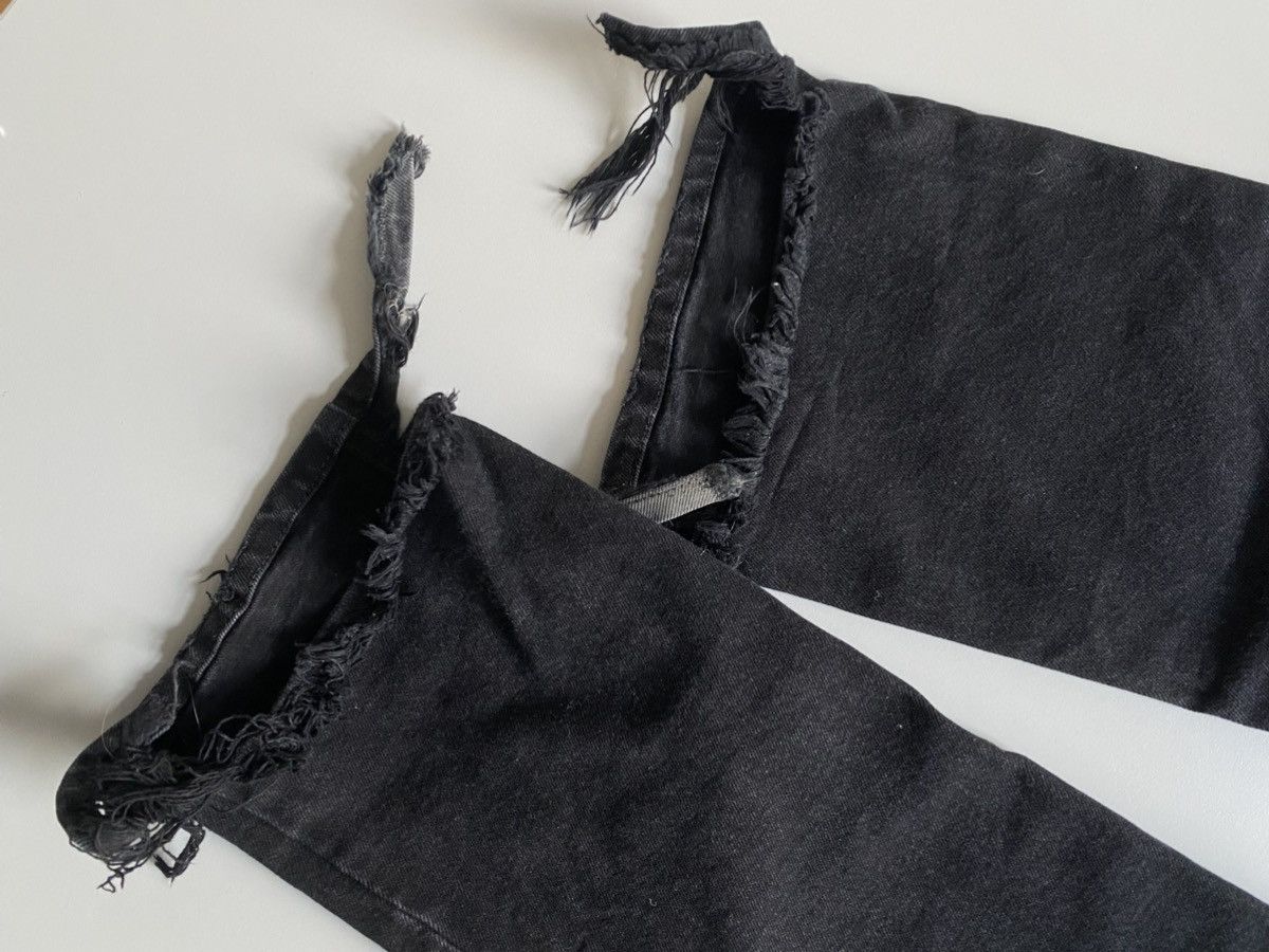 Balenciaga Balenciaga Runway distressed Denim 32 30 Size US 30 / EU 46 - 4 Thumbnail
