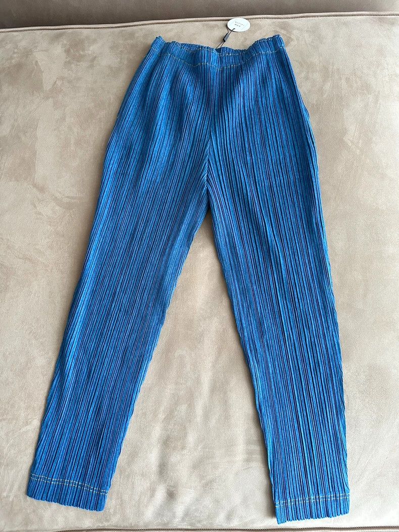 Issey Miyake size:3 Pleated jeans