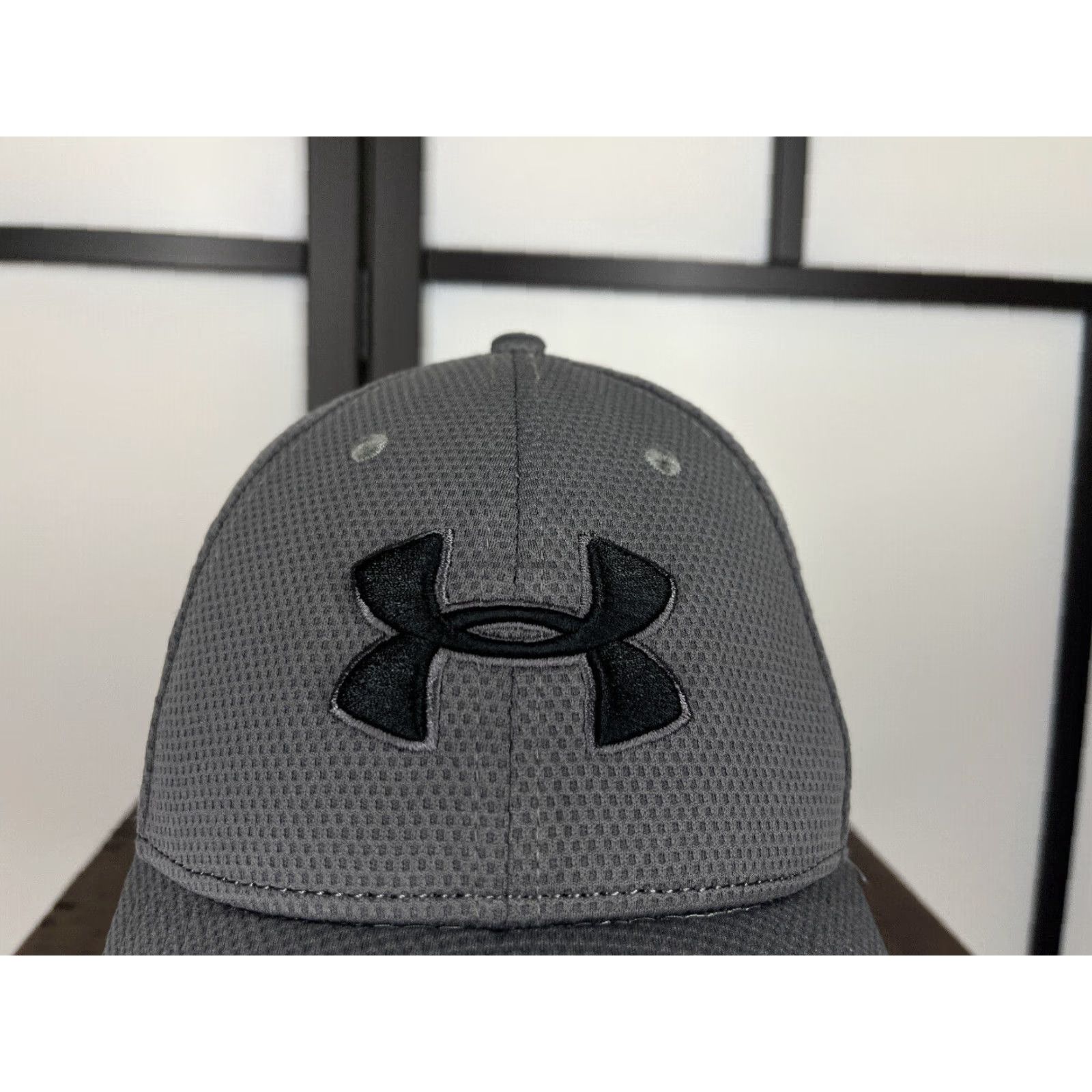 Under Armour Under Armour Hat Cap Fitted Mens Large Gray Logo Embroidered Polyester Baseball Cap Mens Gray Embroidered Logo 90s Outdoor Sports Lightweight Size ONE SIZE - 3 Thumbnail