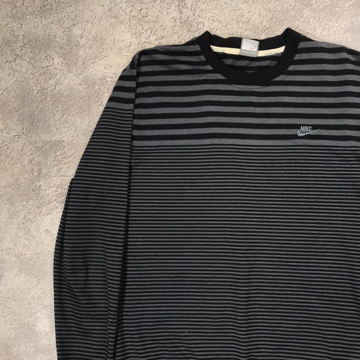 Vintage Vintage Nike Striped Crewneck Sweatshirt Streetwear 90s M Size US M / EU 48-50 / 2 - 3 Thumbnail