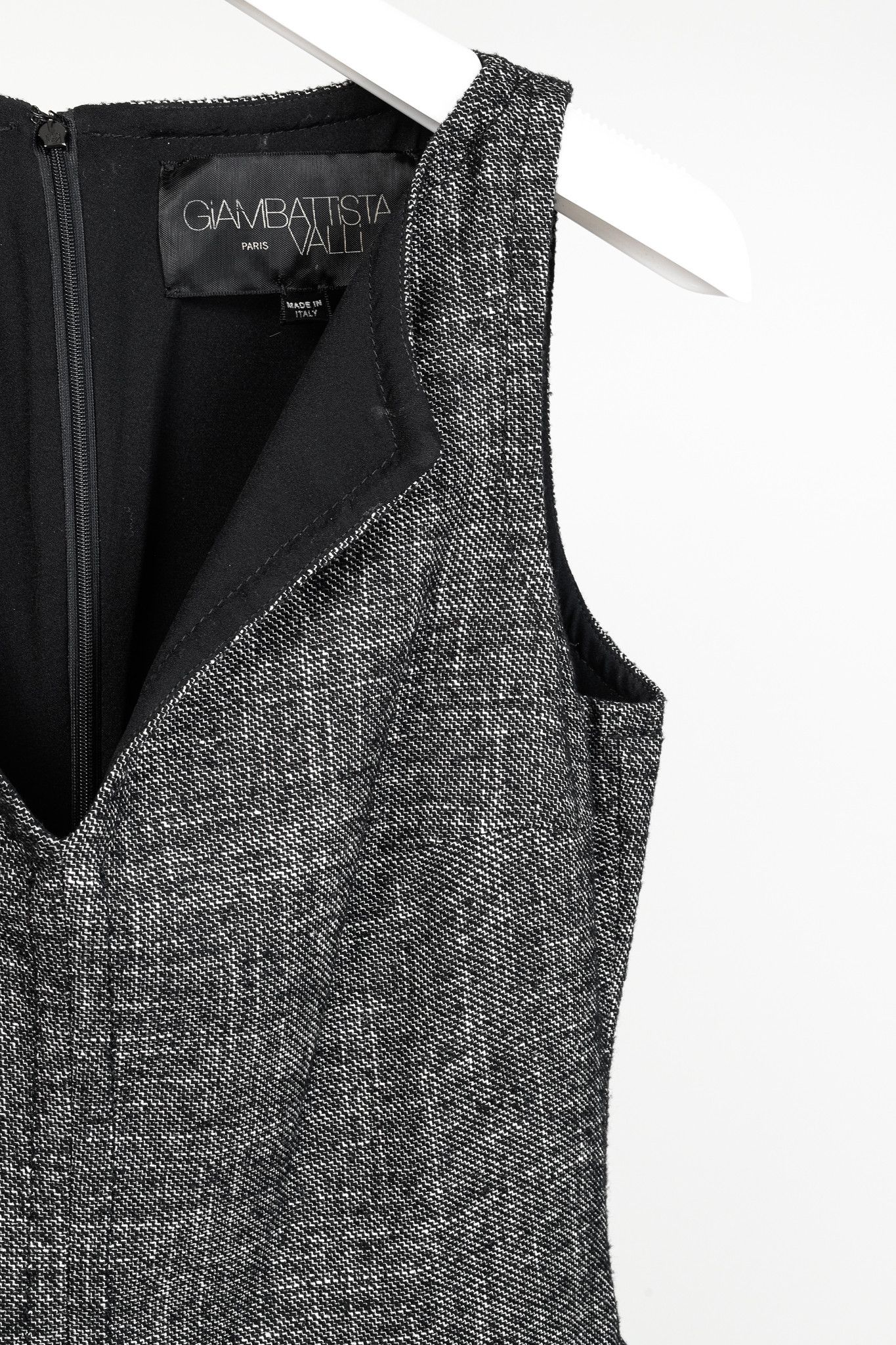 Giambattista Valli Giambattista Valli Tweed Faux-Pocket Sleeveless Midi Dress Size M / US 6-8 / IT 42-44 - 4 Thumbnail