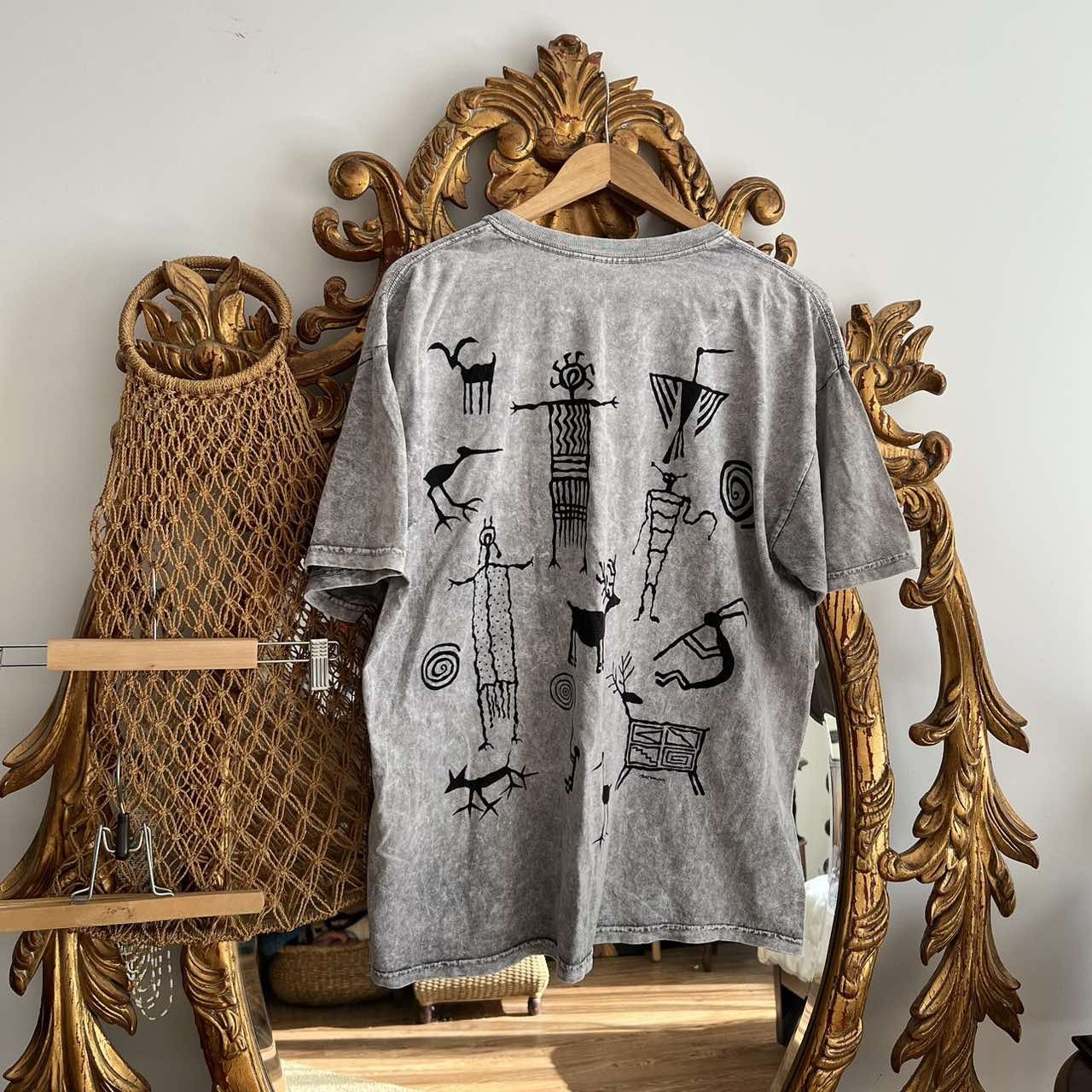 Vintage Vintage 1993 Africa Art Shirt Sz XL Size US XL / EU 56 / 4 - 2 Thumbnail