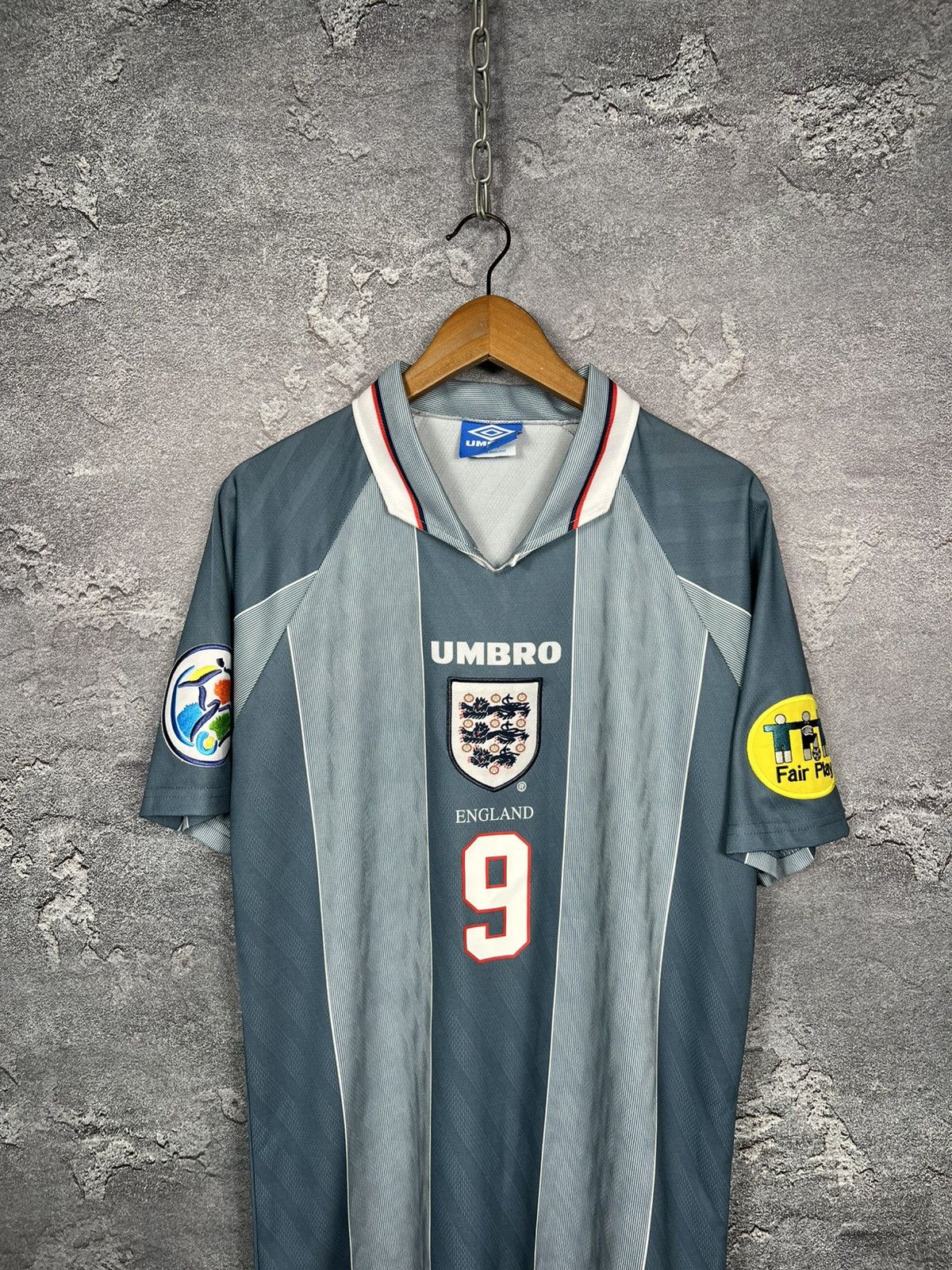 Umbro Vintage Umbro 1996 England #9 Shearer Jersey T-shirt Size US L / EU 52-54 / 3 - 3 Thumbnail