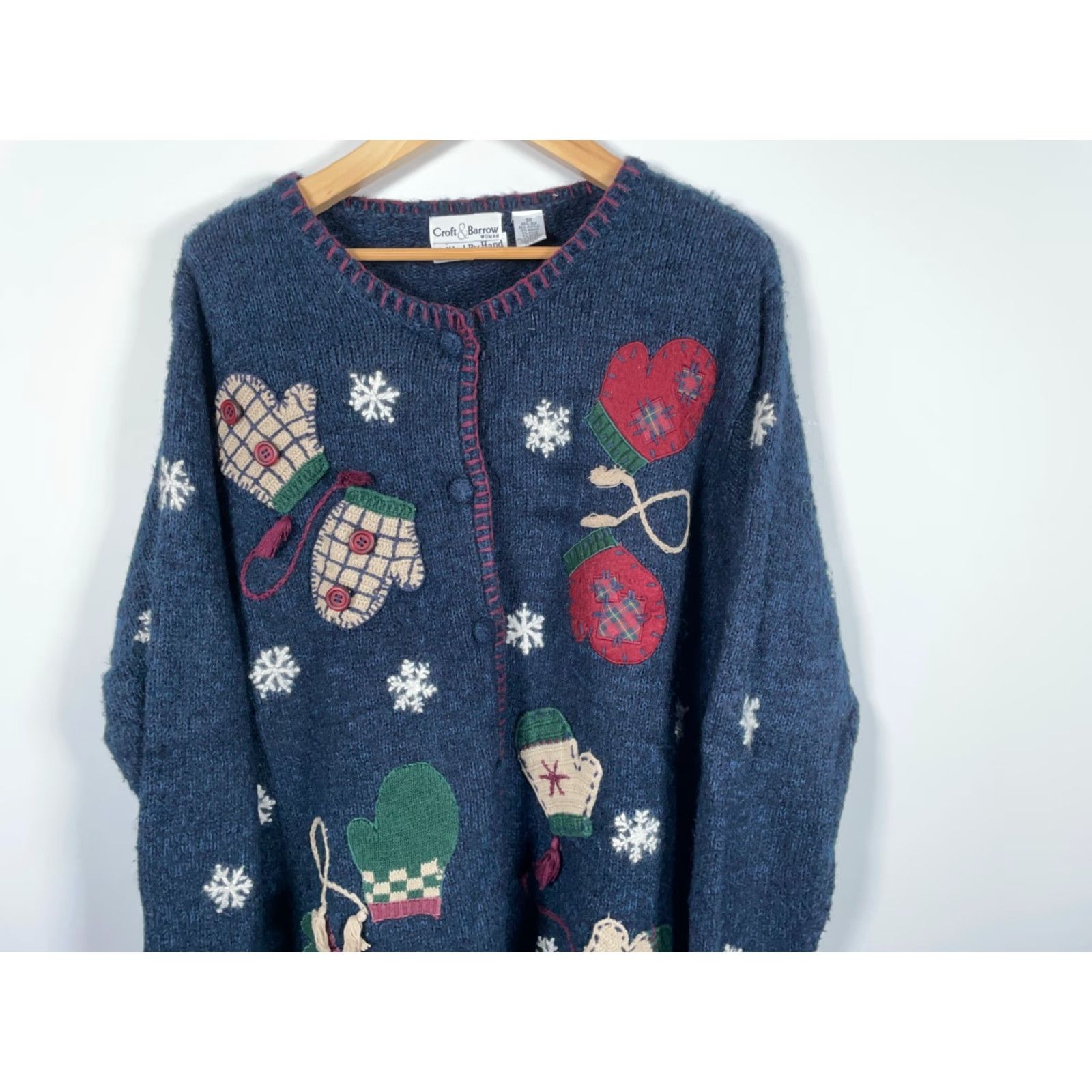 Croft & Barrow VINTAGE Croft & Barrow Cardigan Sweater 3X Women’s Handknit Mitten Applique Blue Crew Neck Long Sleeve Fall Winter 90s Teacher Womens Size XXL / US 16-18 / IT 52-54 - 4 Thumbnail