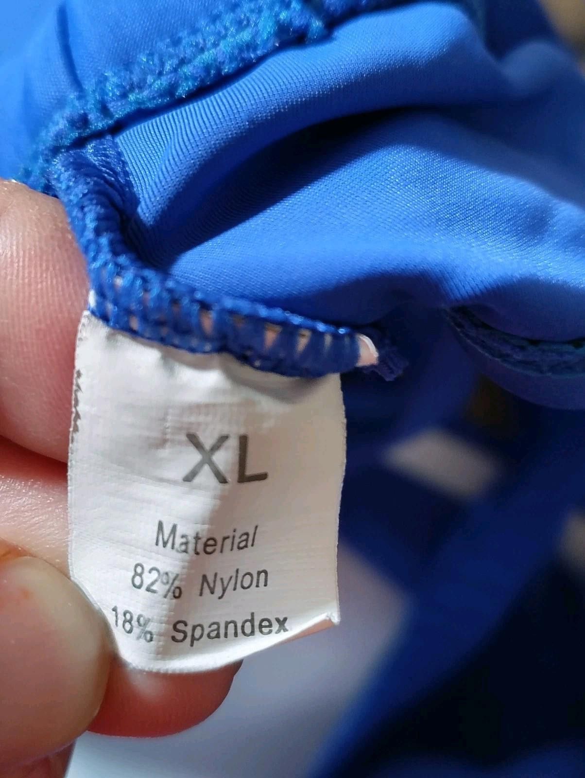 The Unbranded Brand Women's Swimwear Swimsuit Bra Top Beach Blue Bra Push Up 50s Size ONE SIZE - 3 Thumbnail