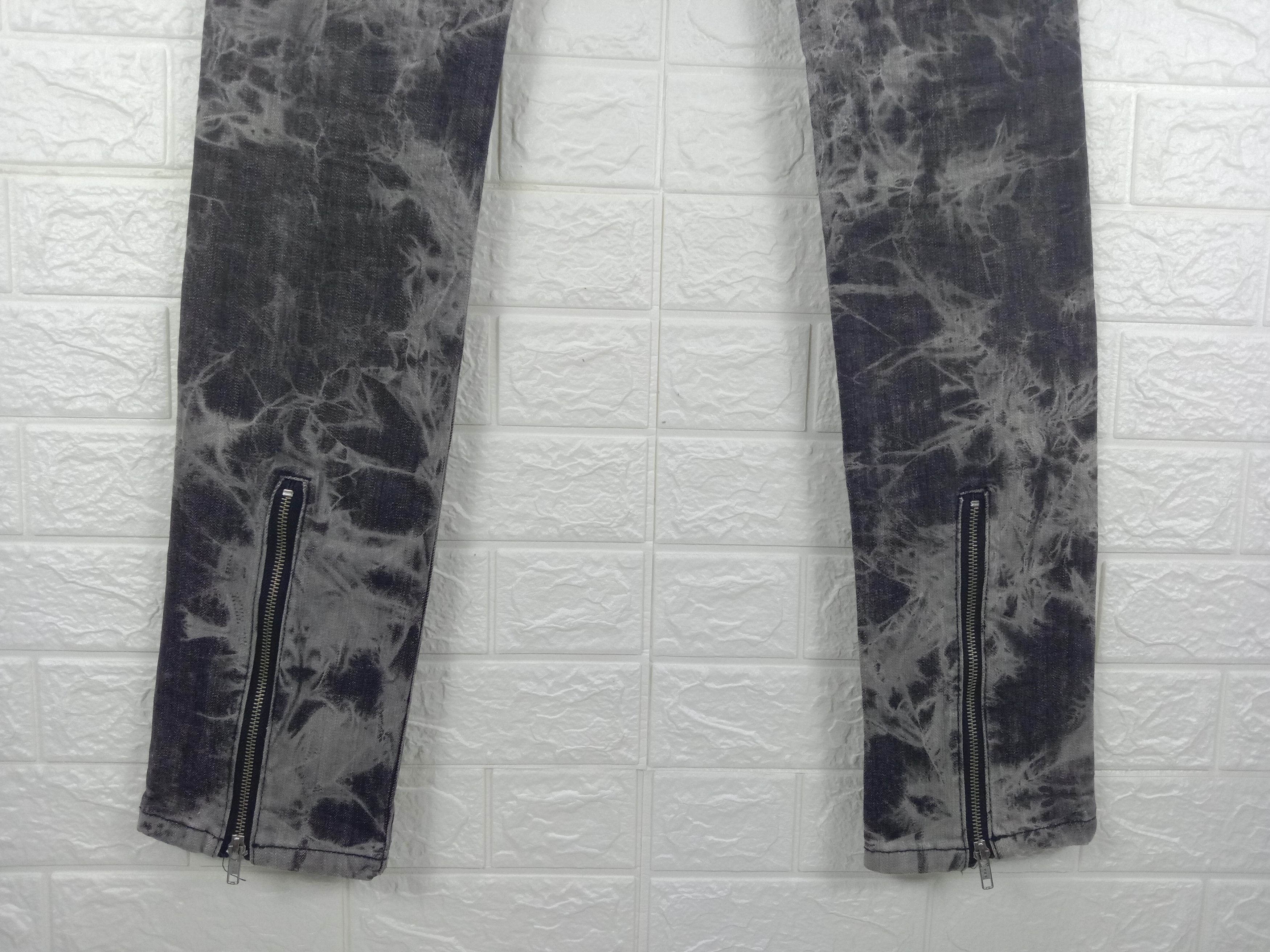 Japanese Brand Japanese Punk Seditionaries Leg Zipper Bleach Jeans Size US 32 / EU 48 - 10 Thumbnail
