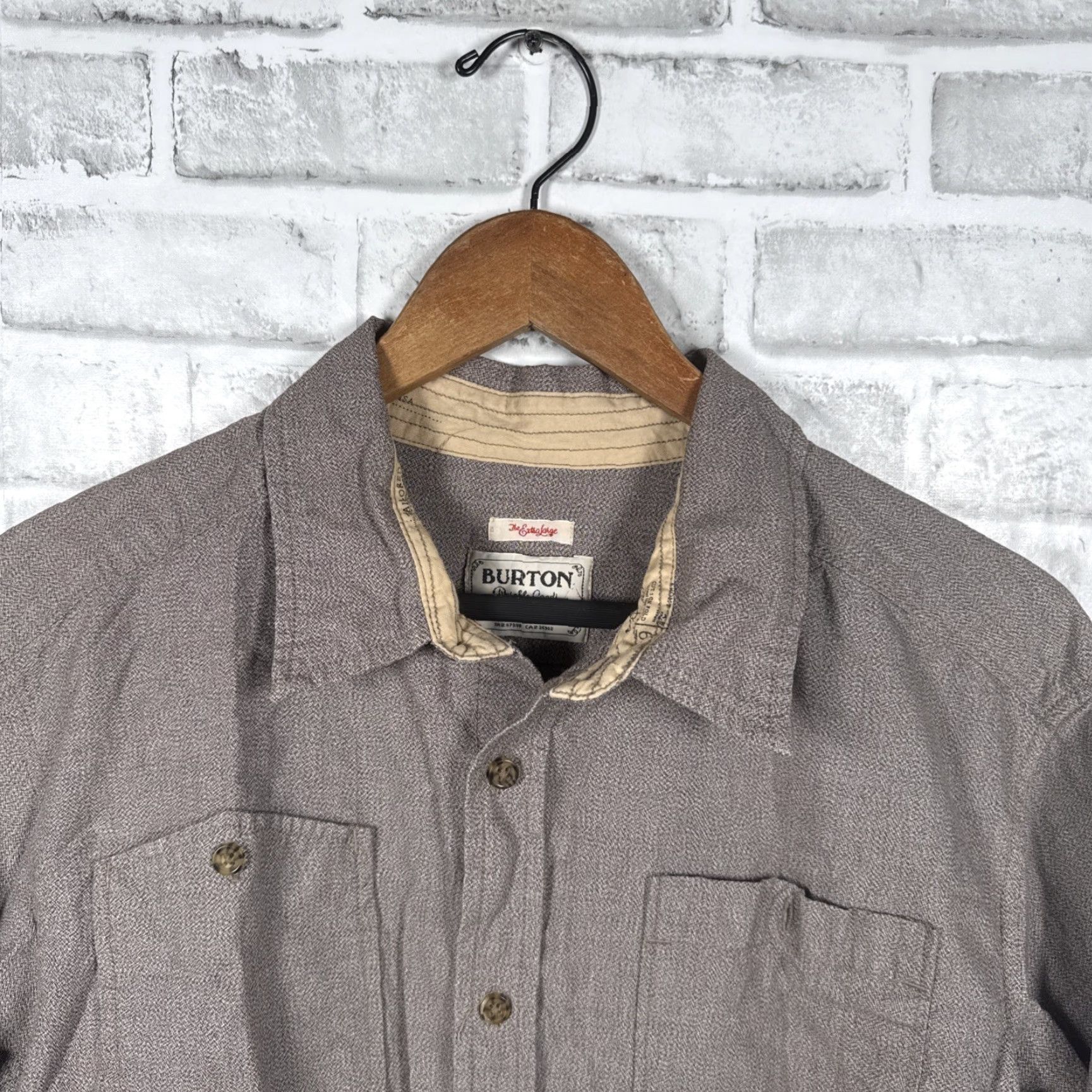Burton Burton Durable Goods Button Up Shirt Mens Size XL Gray 23” Pit To Pit Size US L / EU 52-54 / 3 - 2 Thumbnail