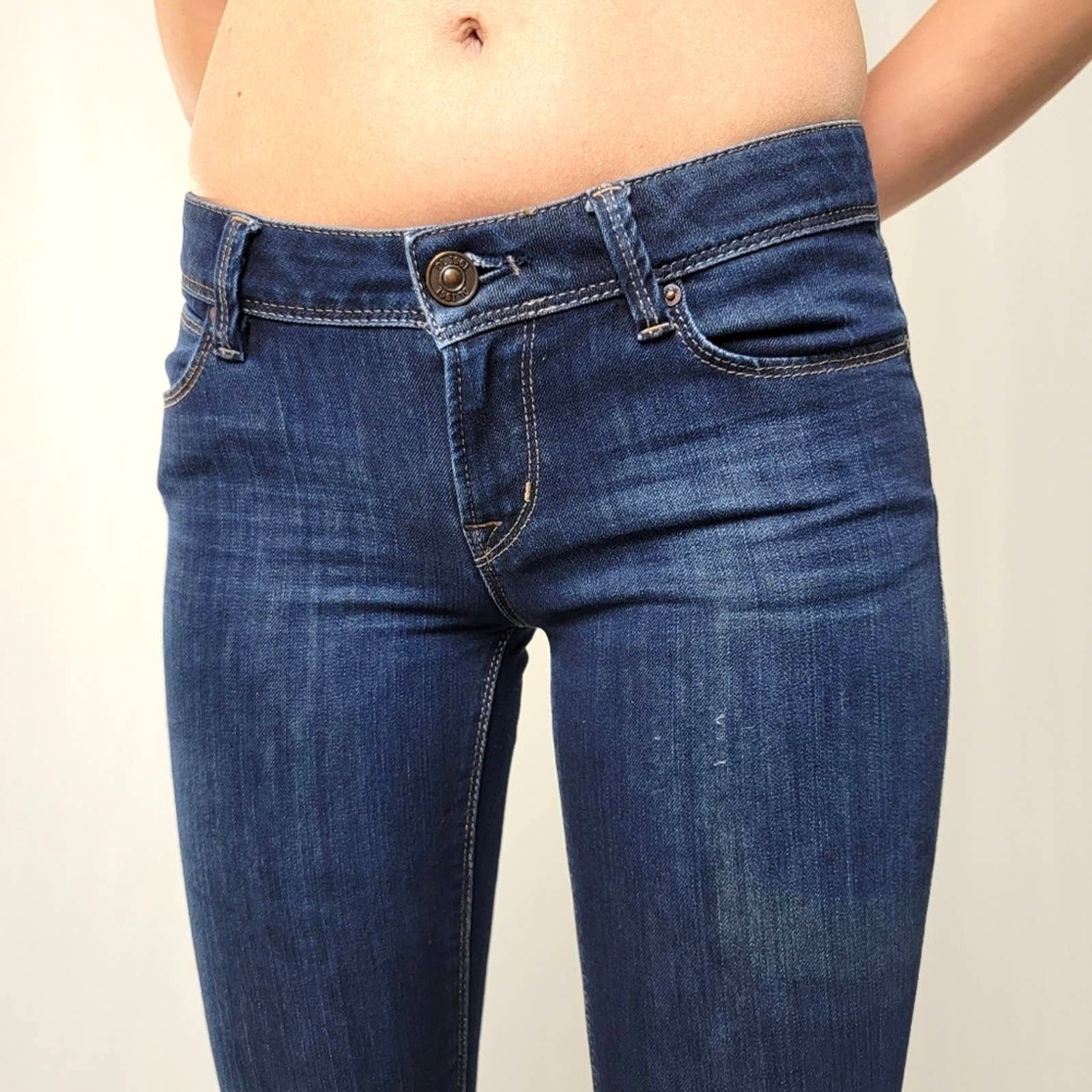 DL1961 Revolve x DL1961 Sonic Slim Bootcut Dark Wash Jeans Size 26" / US 2 / IT 38 - 4 Thumbnail