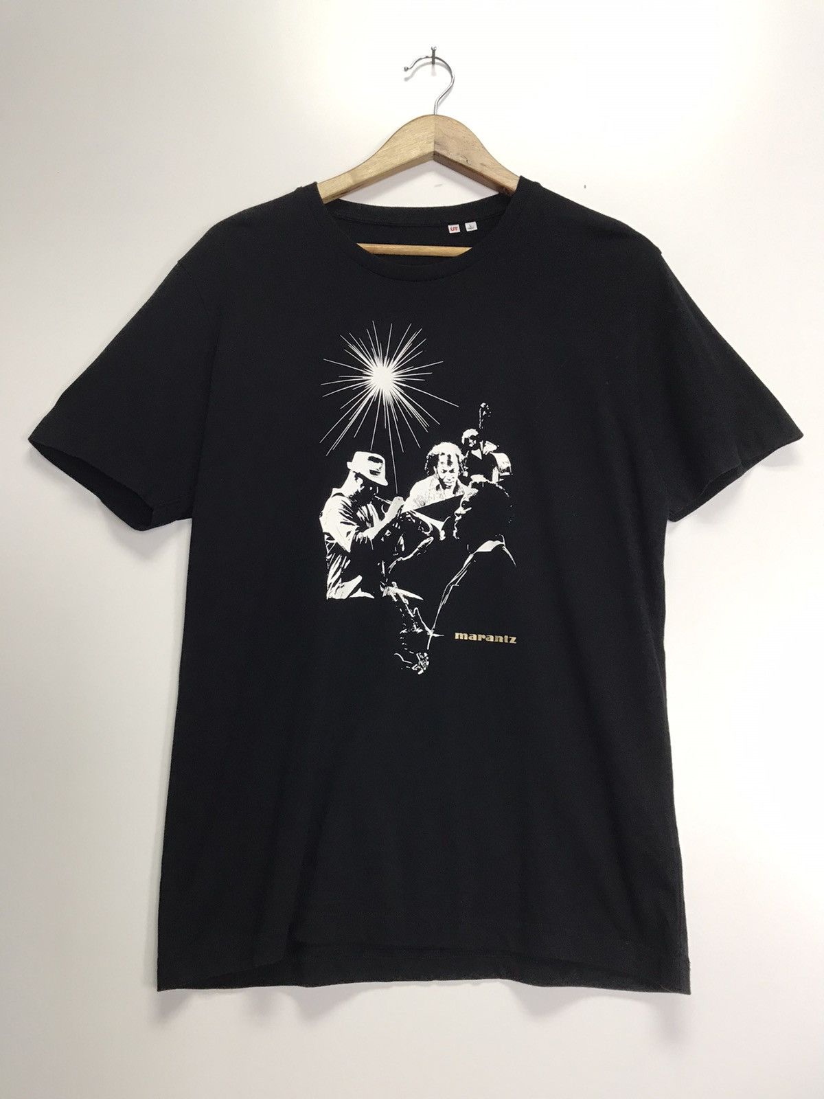 Uniqlo Marantz Uniqlo T-Shirt Size US L / EU 52-54 / 3 - 1 Thumbnail