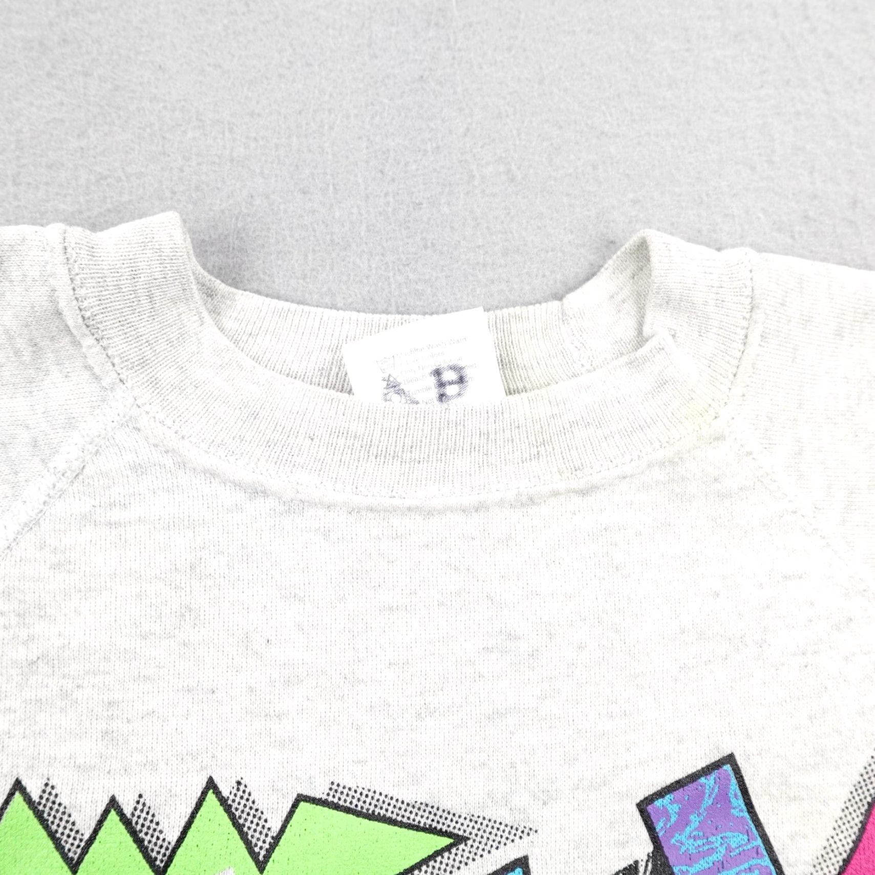 Hanes Vintage Hanes Sweatshirt Just Ski It Mens Medium Gray 80s Neon Graphic Crewneck USA Size US M / EU 48-50 / 2 - 3 Thumbnail