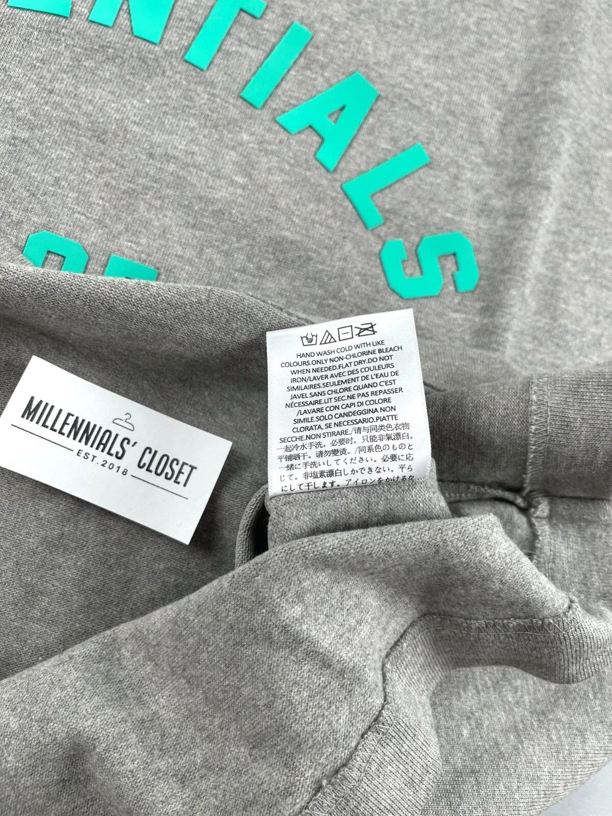 Essentials Fear of God Essentials Heavy Tee Dark Heather Oatmeal L Size US L / EU 52-54 / 3 - 4 Thumbnail