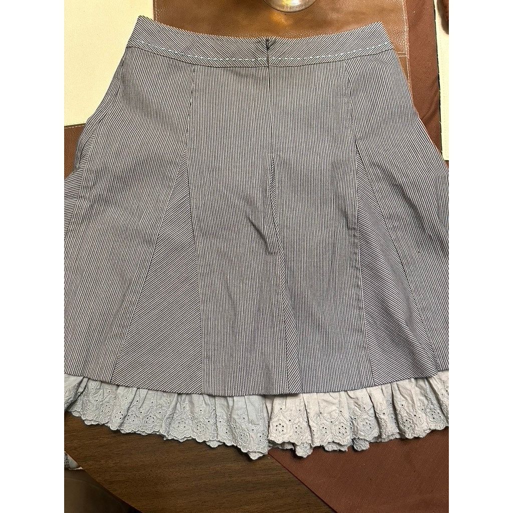 & Other Stories Grey Pinstripe Lace Eyelet Japanese Layered Above Knee Skirt Size 28" / US 6 / IT 42 - 4 Thumbnail