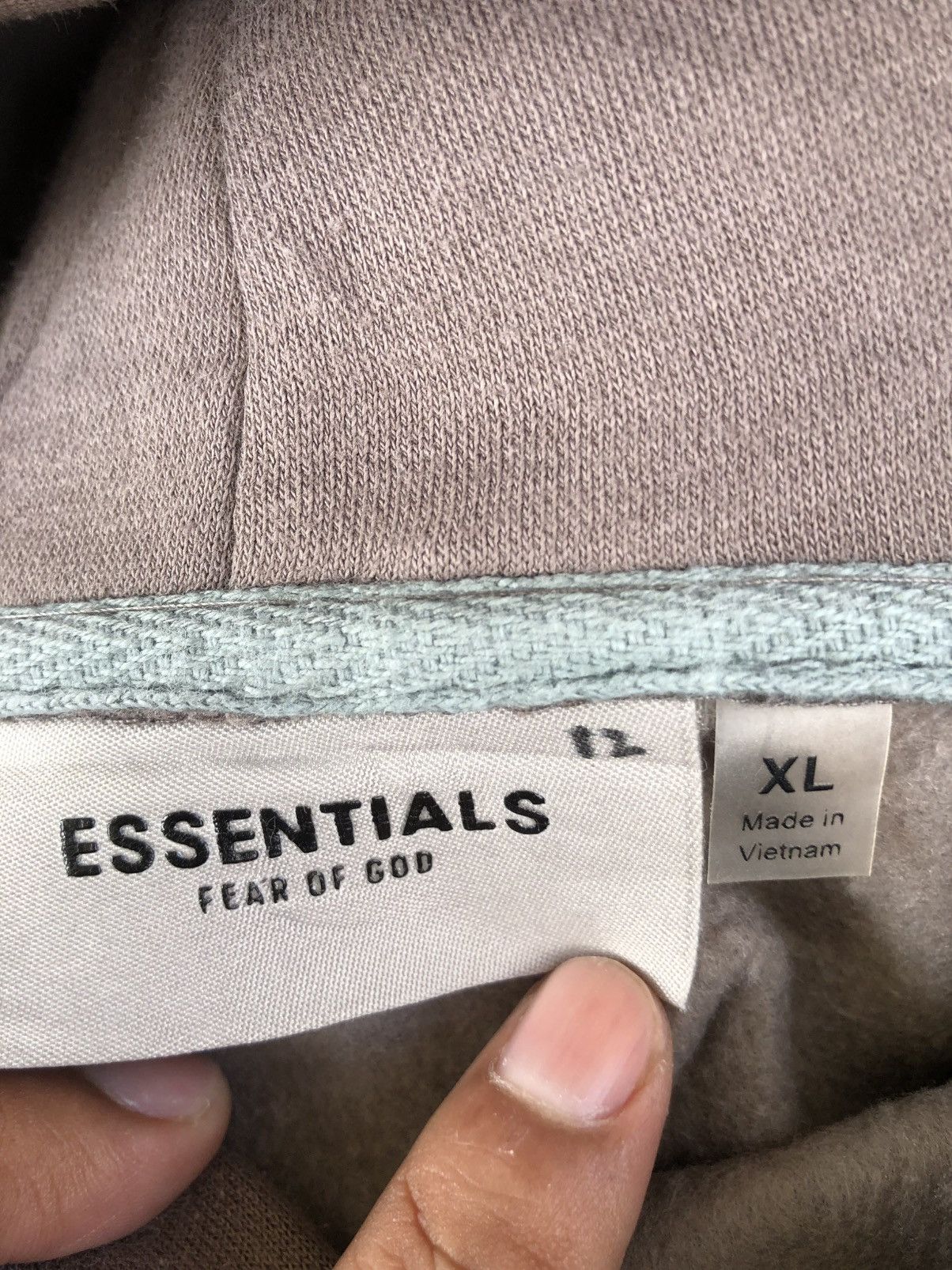 Fear of God Fear Of God Essentials Logo Size US XL / EU 56 / 4 - 17 Thumbnail