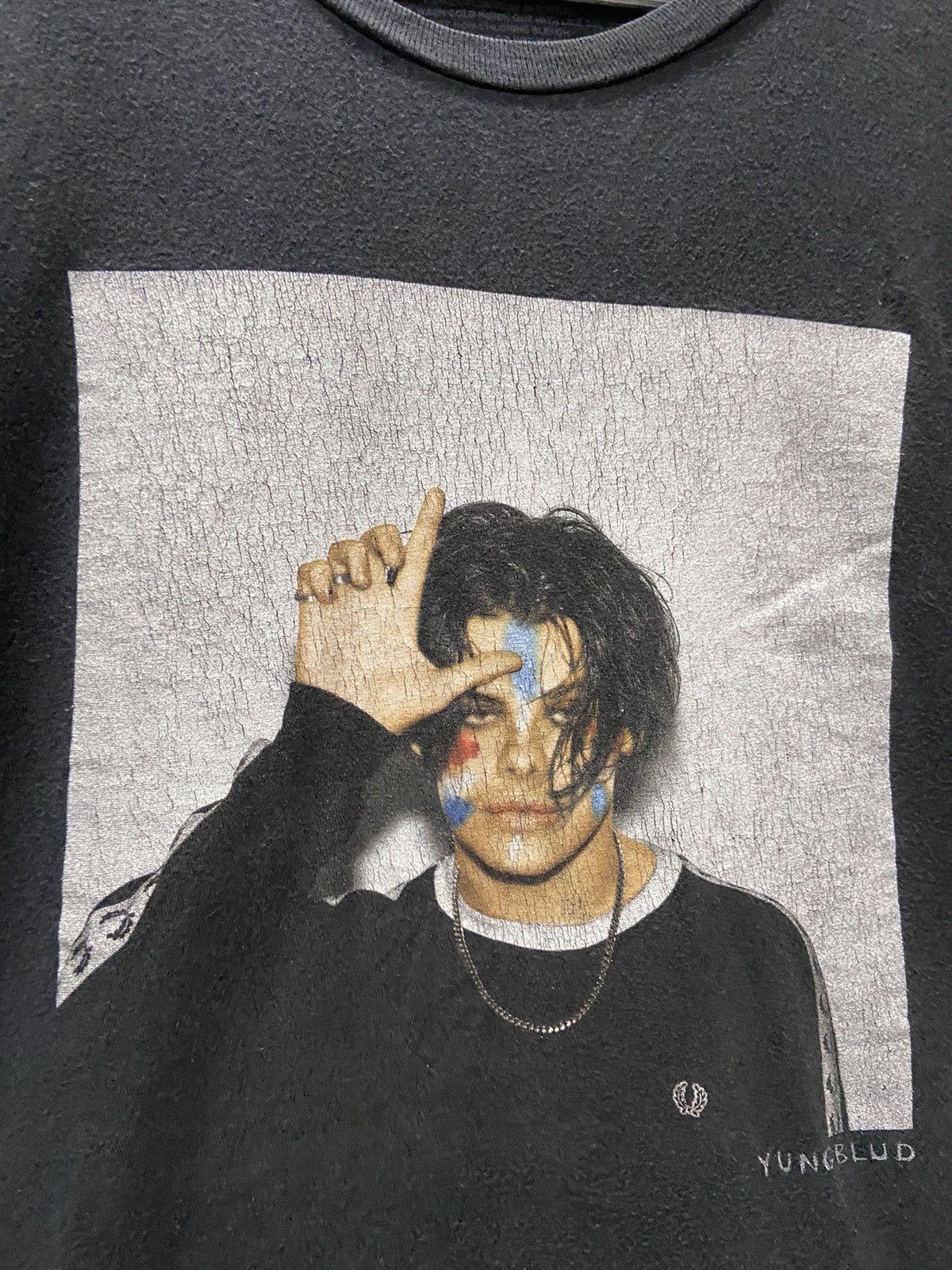 Band Tees YUNGBLUD ENGLISH ROCK SINGER TEE SHIRT Size US L / EU 52-54 / 3 - 3 Thumbnail