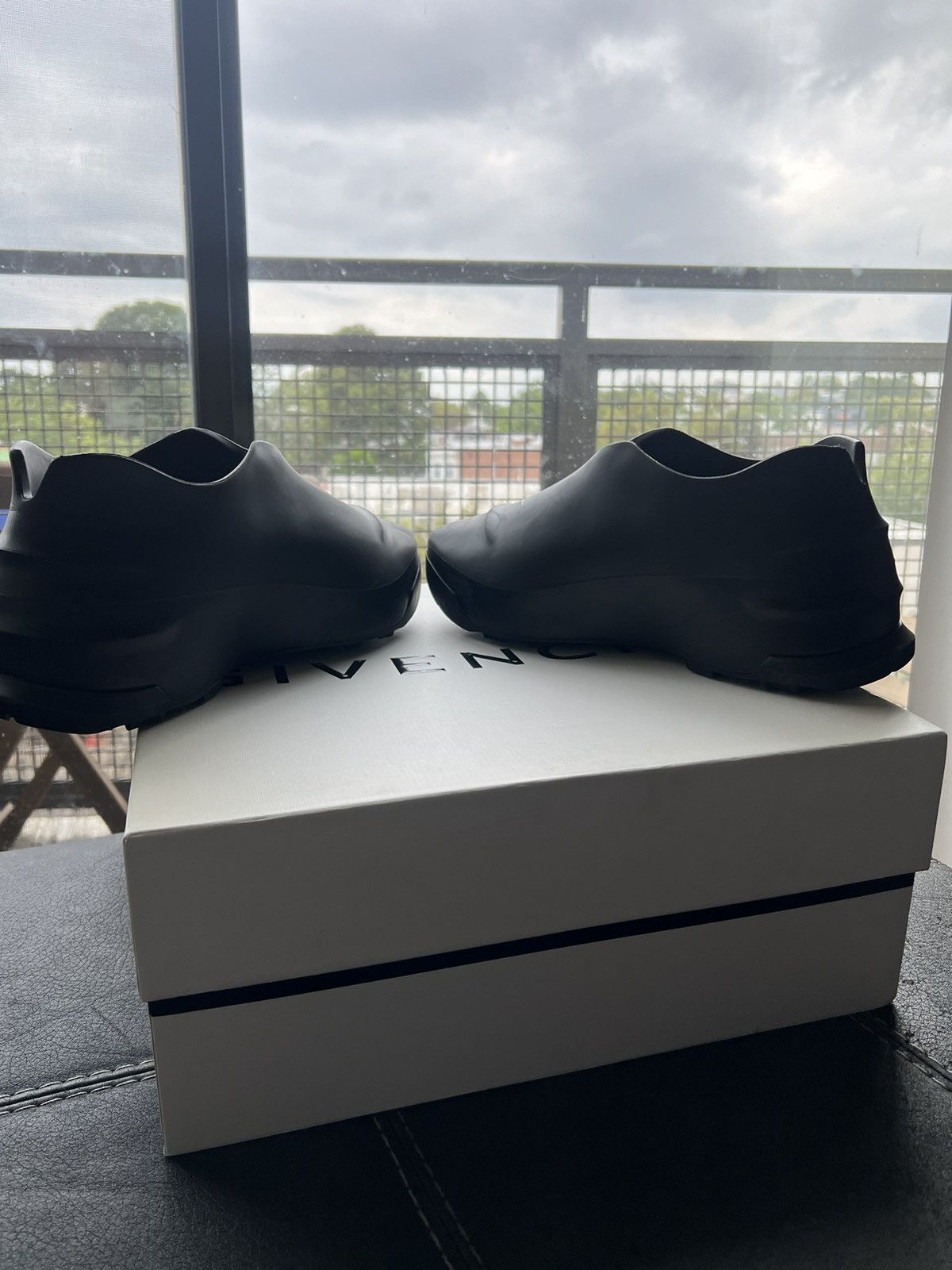 Givenchy Givenchy Marshmallows Size US 11 / EU 44 - 5 Thumbnail