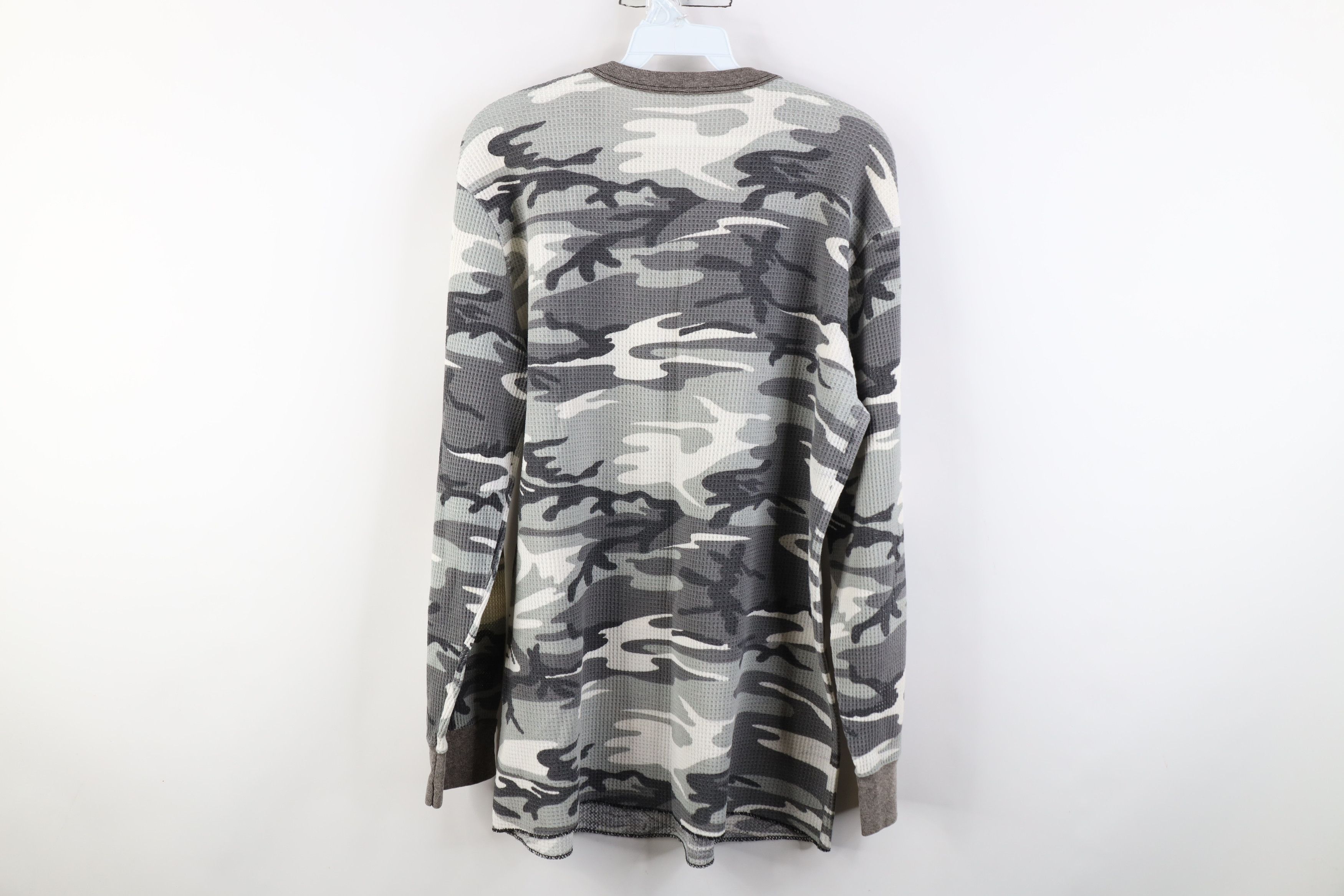 Vintage Vintage 90s Streetwear Knit Camouflage Long Sleeve T-Shirt Size US L / EU 52-54 / 3 - 9 Thumbnail