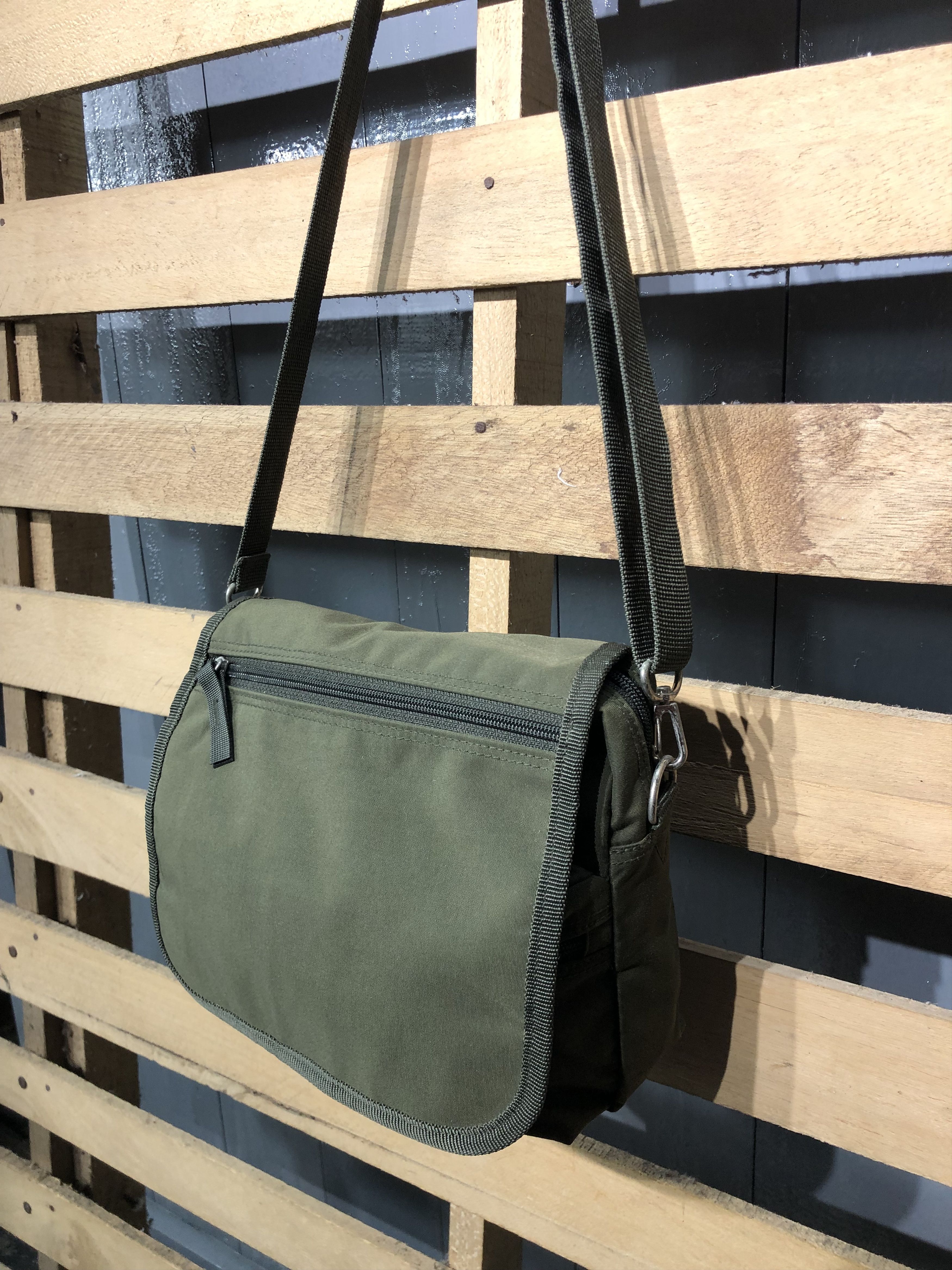 Japanese Brand Japanese Olive Green Style Nylon Crossbodybag Size ONE SIZE - 4 Thumbnail