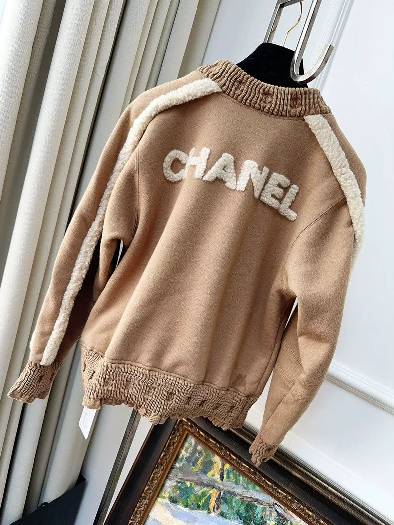 Chanel Chanel 24K khaki back white letter elastic waist round col Size XXS / US 00 / IT 34 - 2 Thumbnail