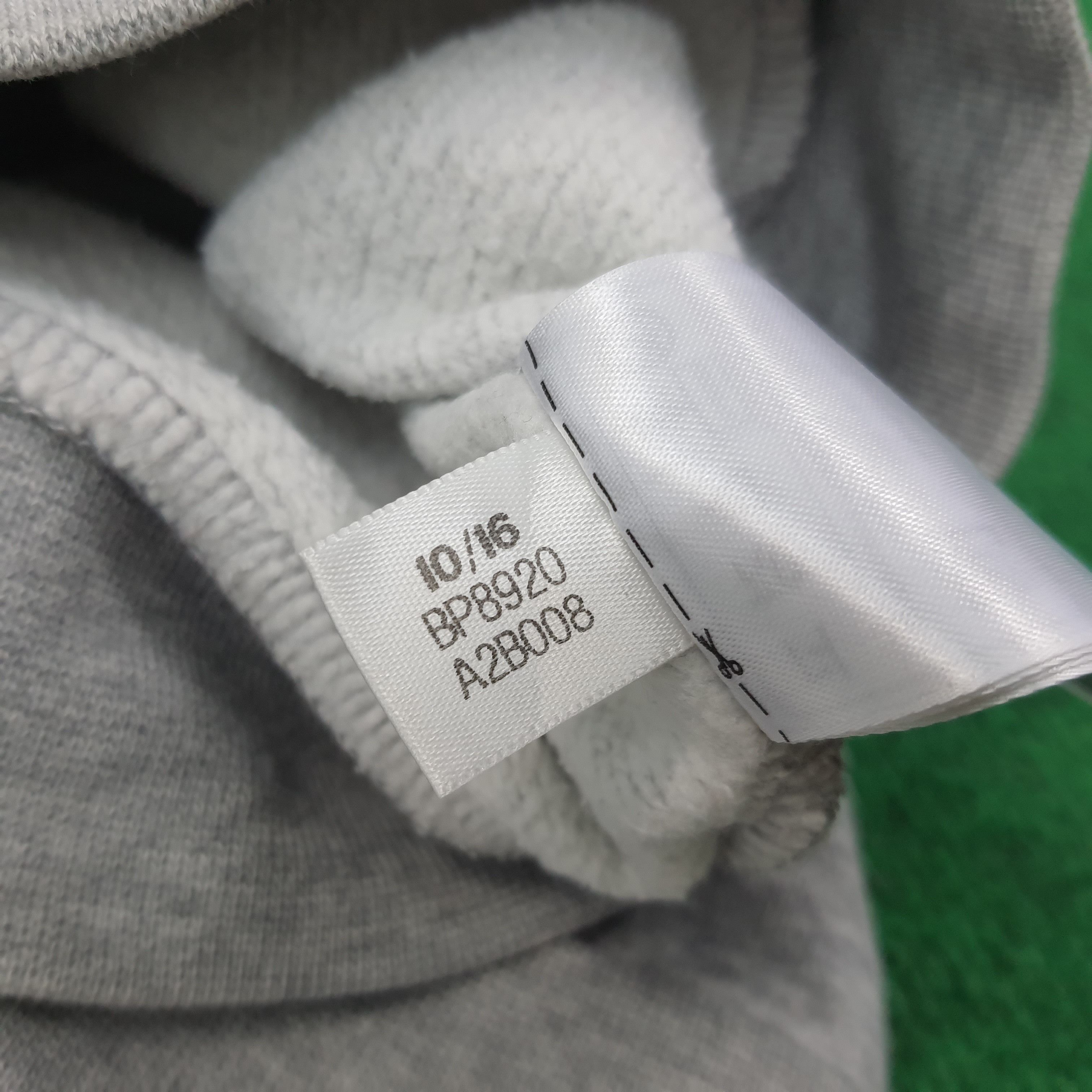 Adidas Vintage Adidas 3 Stripes Zipper Hoodie C261N27 Size US M / EU 48-50 / 2 - 11 Thumbnail