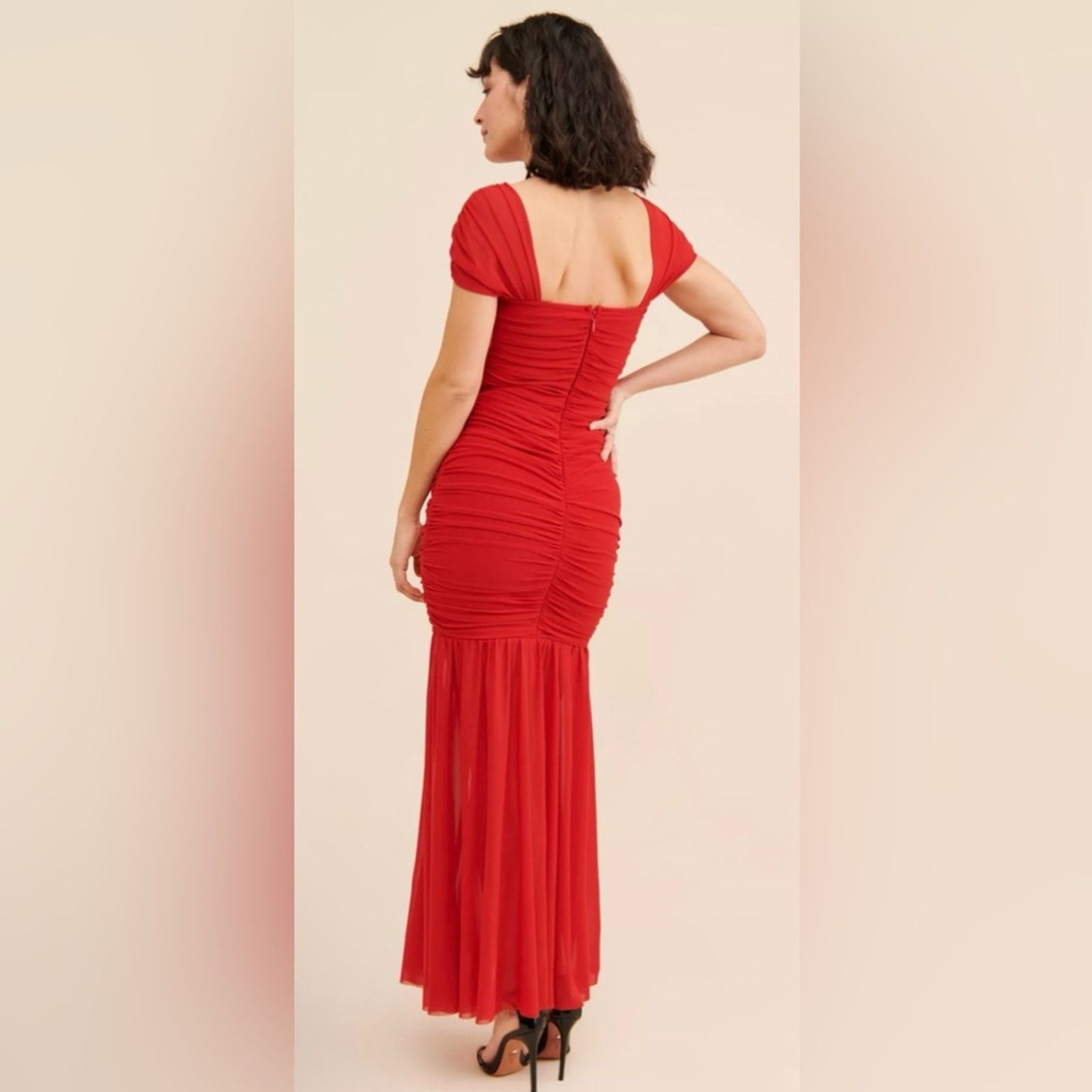 ELLIATT NWT Elliatt $285 Elegant Red Ruched Evening Dress Size S Size S / US 4 / IT 40 - 2 Thumbnail
