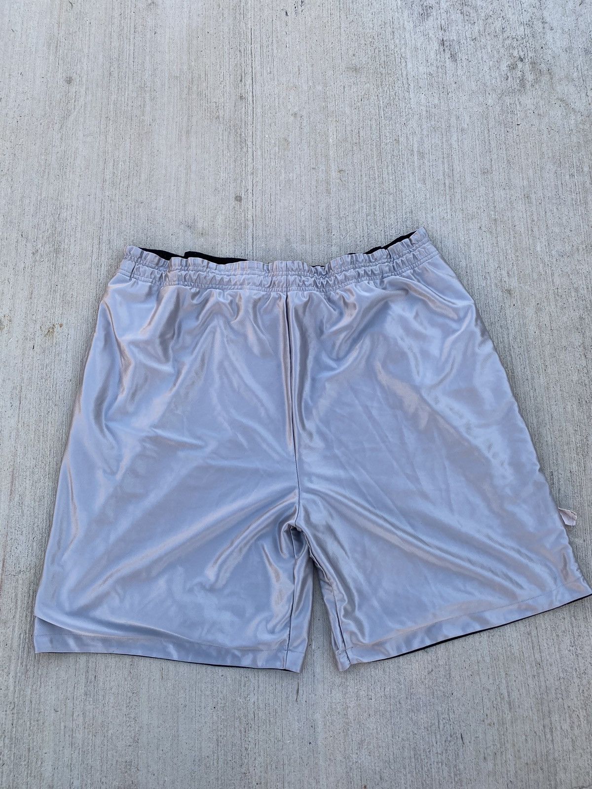 Starter × Vintage 00s’ Starter Reversible Shorts Size US 38 / EU 54 - 3 Thumbnail