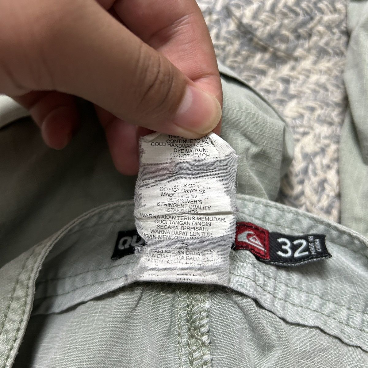 Quiksilver × Vintage vintage quiksilver shorts 6 Pocket good Details Size US 32 / EU 48 - 12 Thumbnail