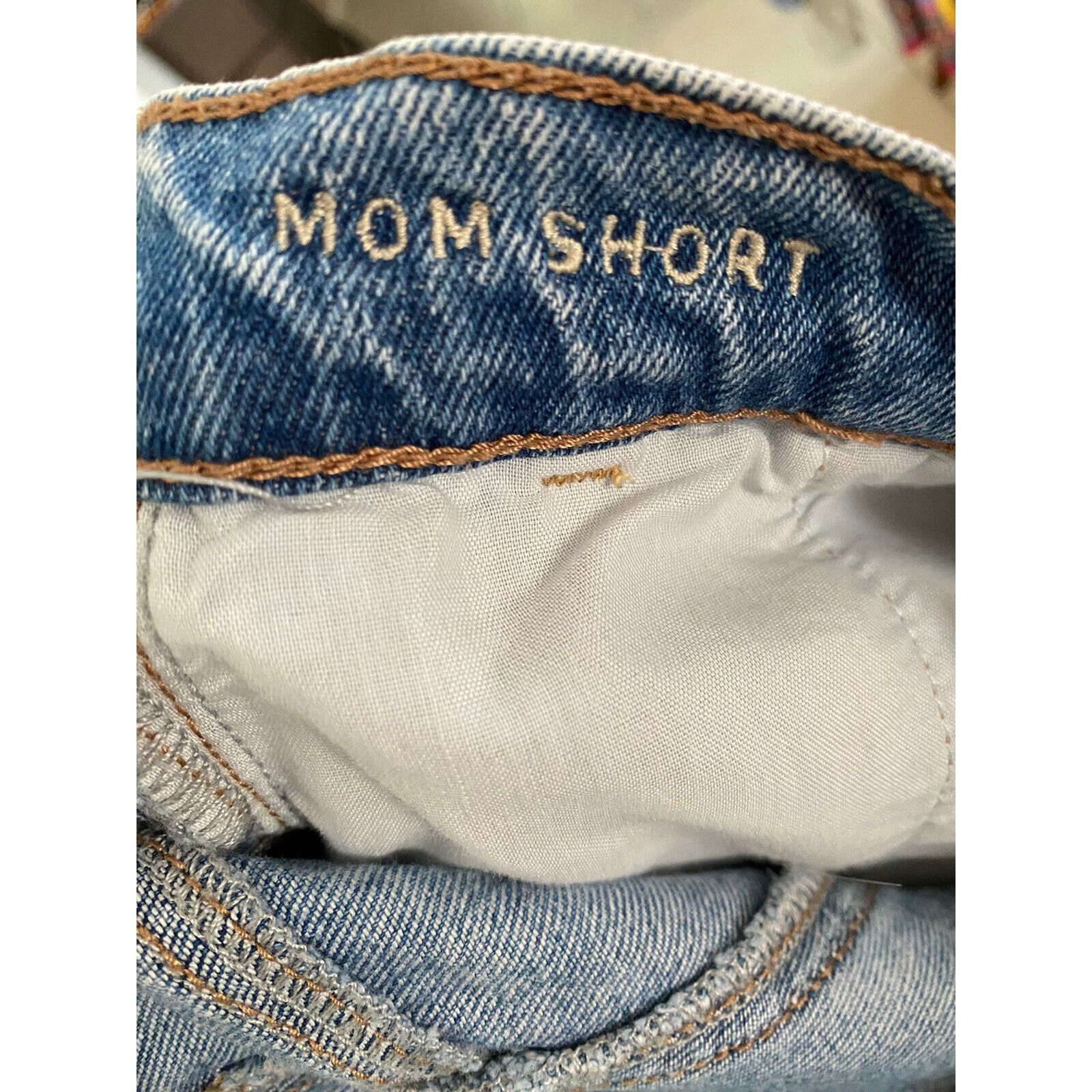 American Eagle Outfitters American Eagle Mom Short Sz 0 Medium Wash Mid Rise 4-Pocket Size 25" / US 0 / IT 36 - 4 Thumbnail