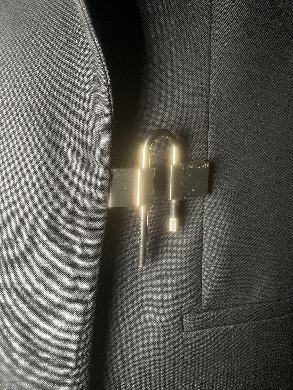 Givenchy Givenchy Cutout U-Lock Wool Blazer Size M / US 6-8 / IT 42-44 - 7 Thumbnail