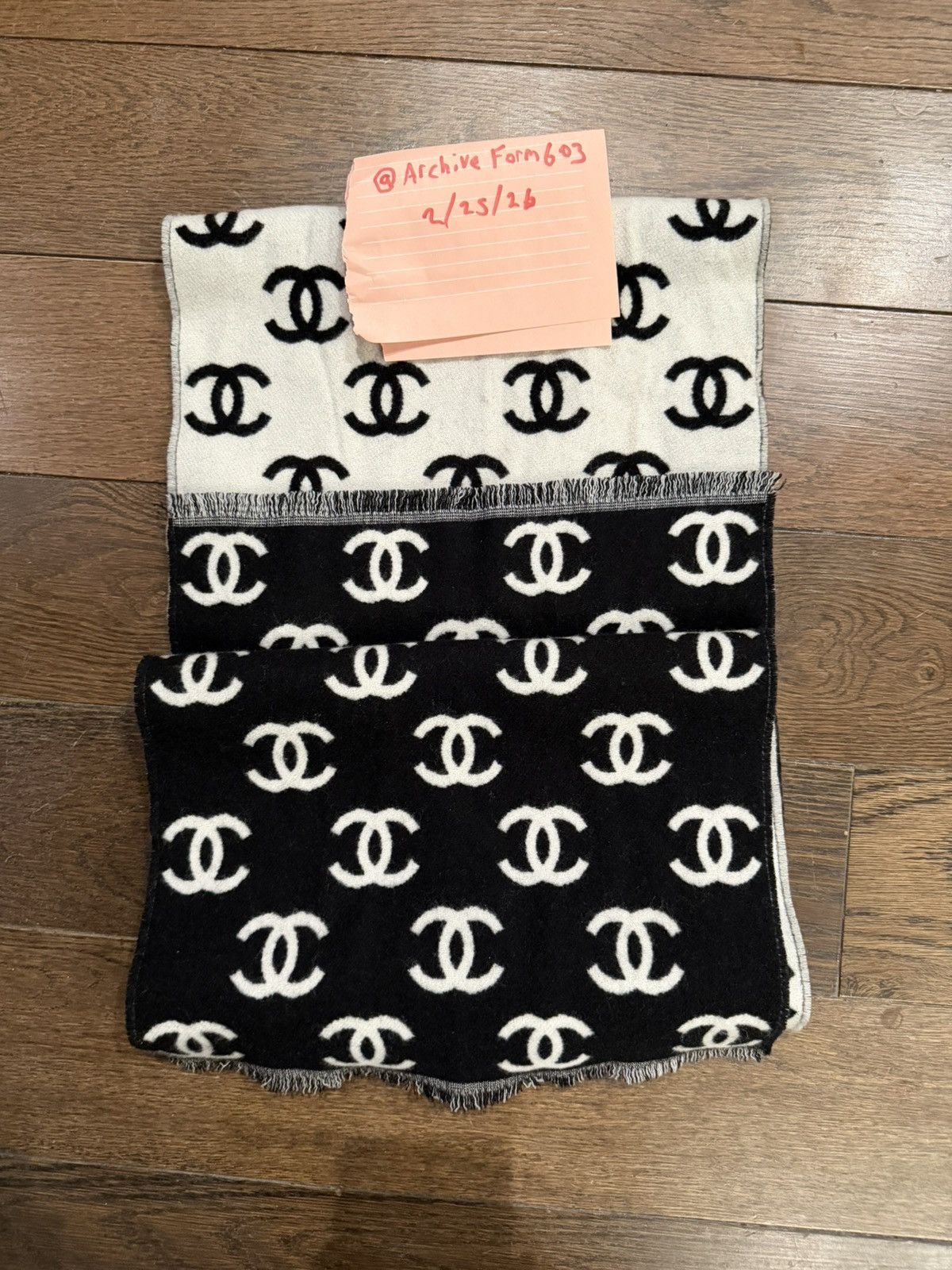 Chanel Chanel CC Reversible Scarf w/ wool & cashmere BRAND NEW Size ONE SIZE - 7 Thumbnail