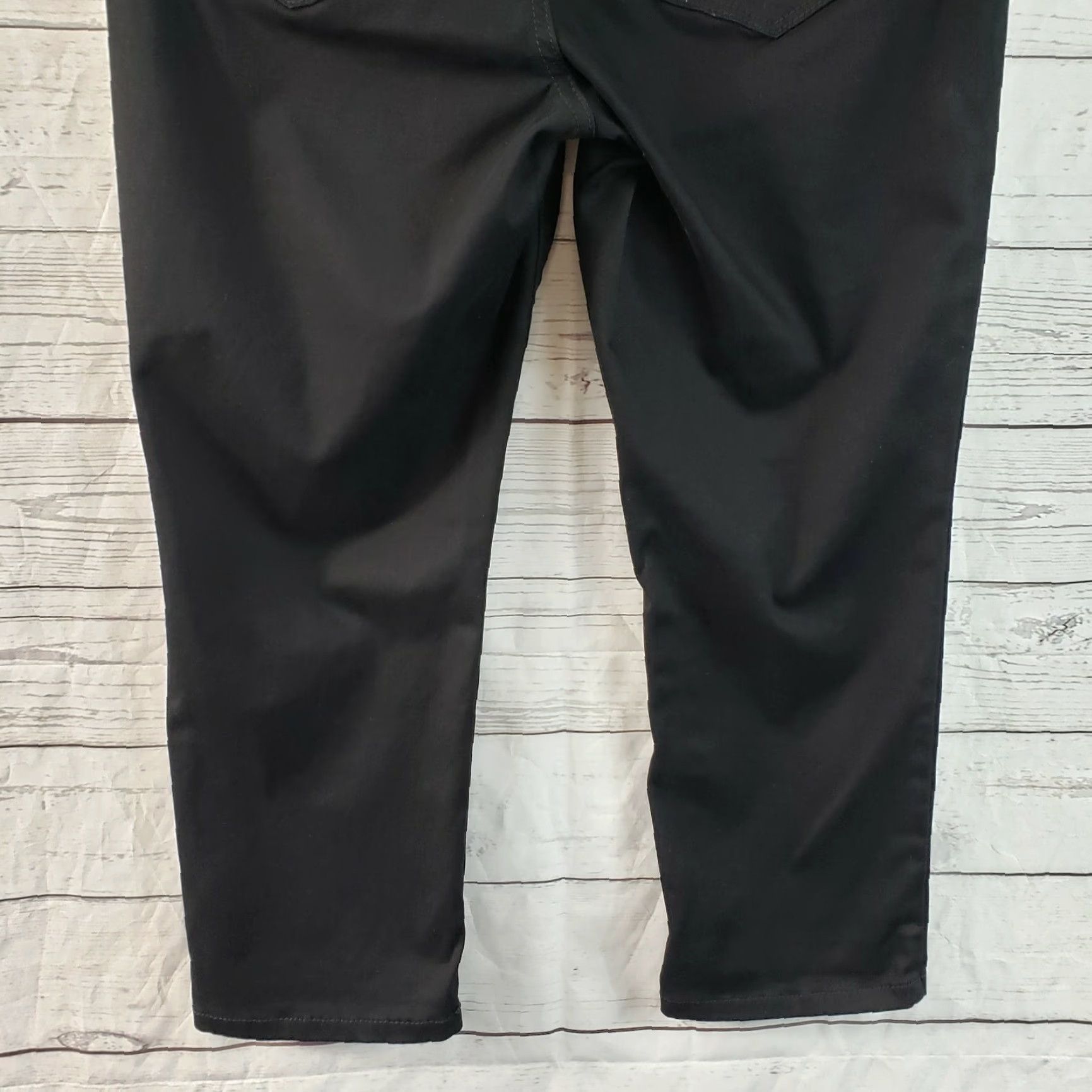 Vintage Chico's Womens Slim Crop Pants Sz 4P Black Mid Rise Cropped Inseam 21in Petite Cotton Blend Size 27" / US 4 / IT 40 - 5 Thumbnail