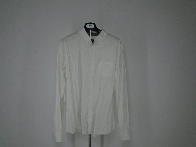 Pull & Bear Men's Shirt Pull & Bear. White. XL. Condition: Very good Size US XL / EU 56 / 4 - 14 Thumbnail