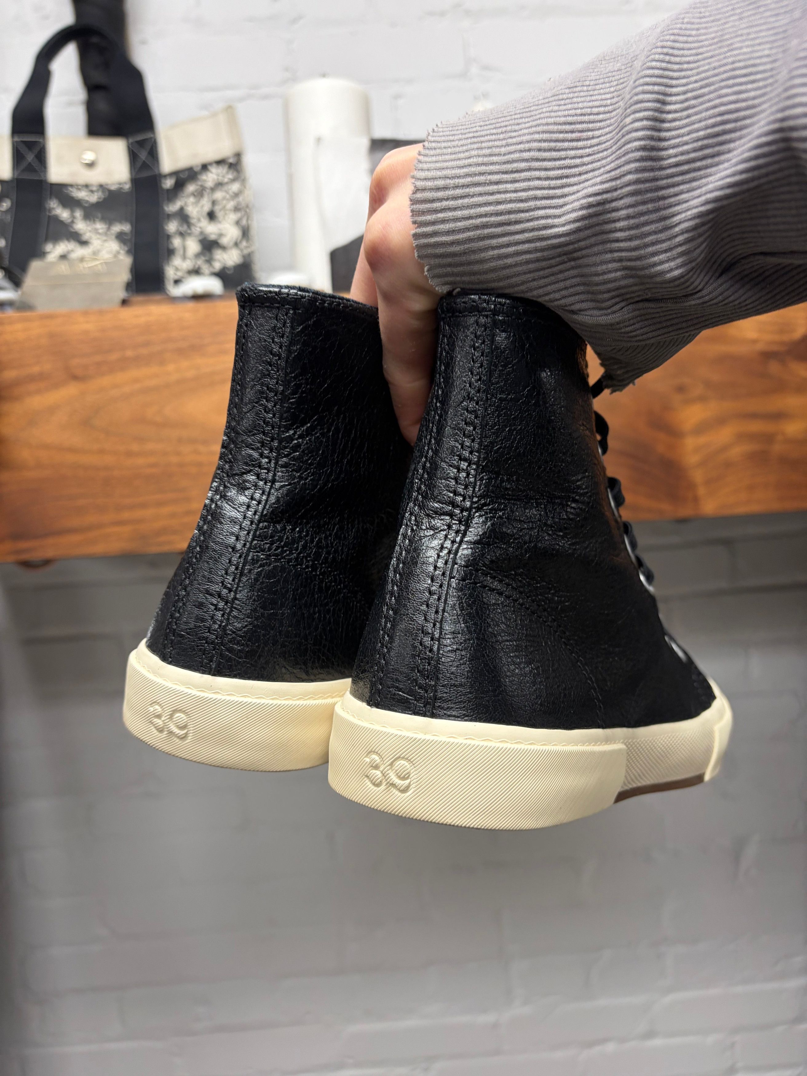 Balenciaga Balenciaga ‘Paris’ Black Leather High Top Sneakers Size US 6 / EU 39 - 5 Thumbnail