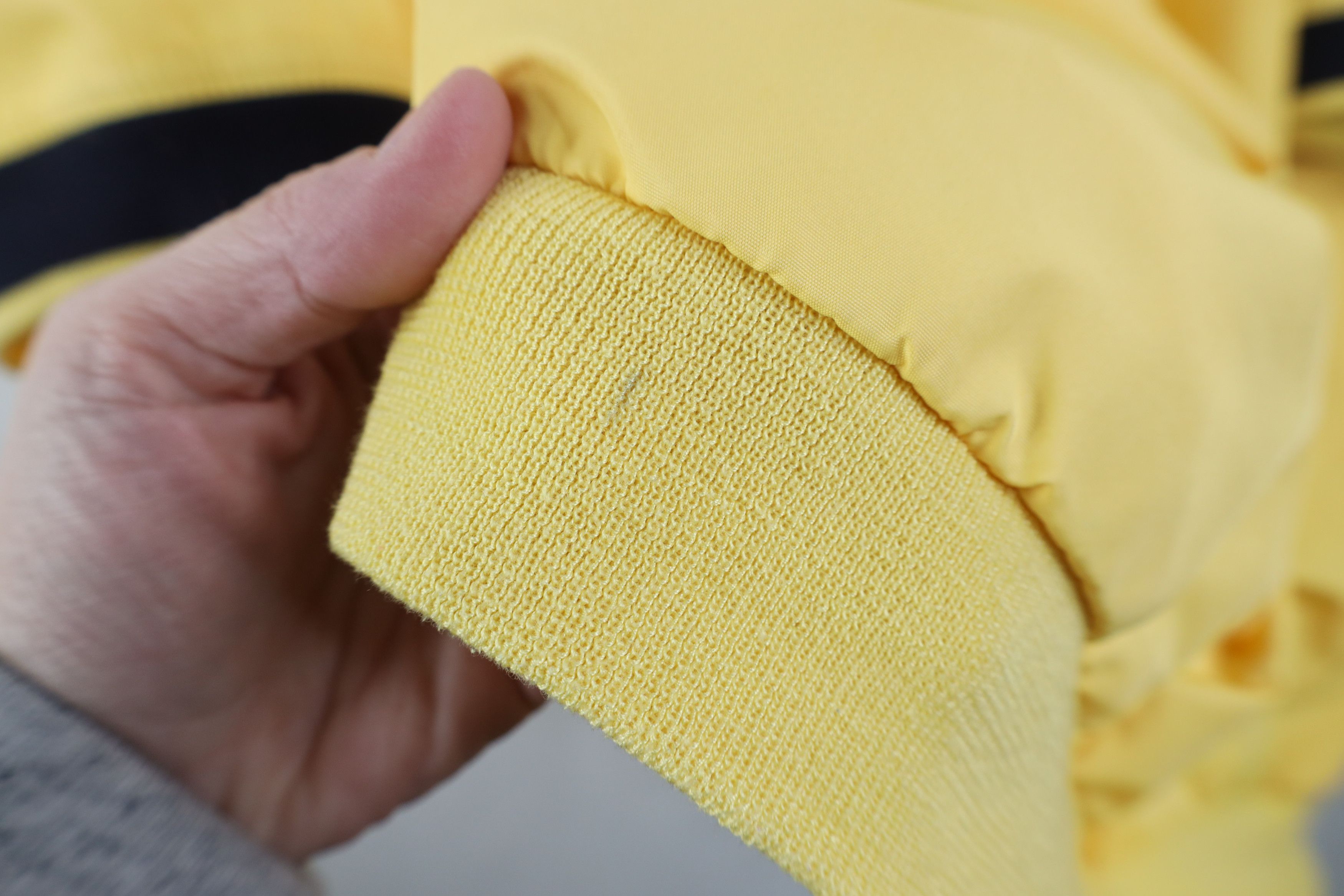 Vintage Vintage University of Michigan Short Sleeve Golf Rain Jacket Size US XL / EU 56 / 4 - 7 Thumbnail