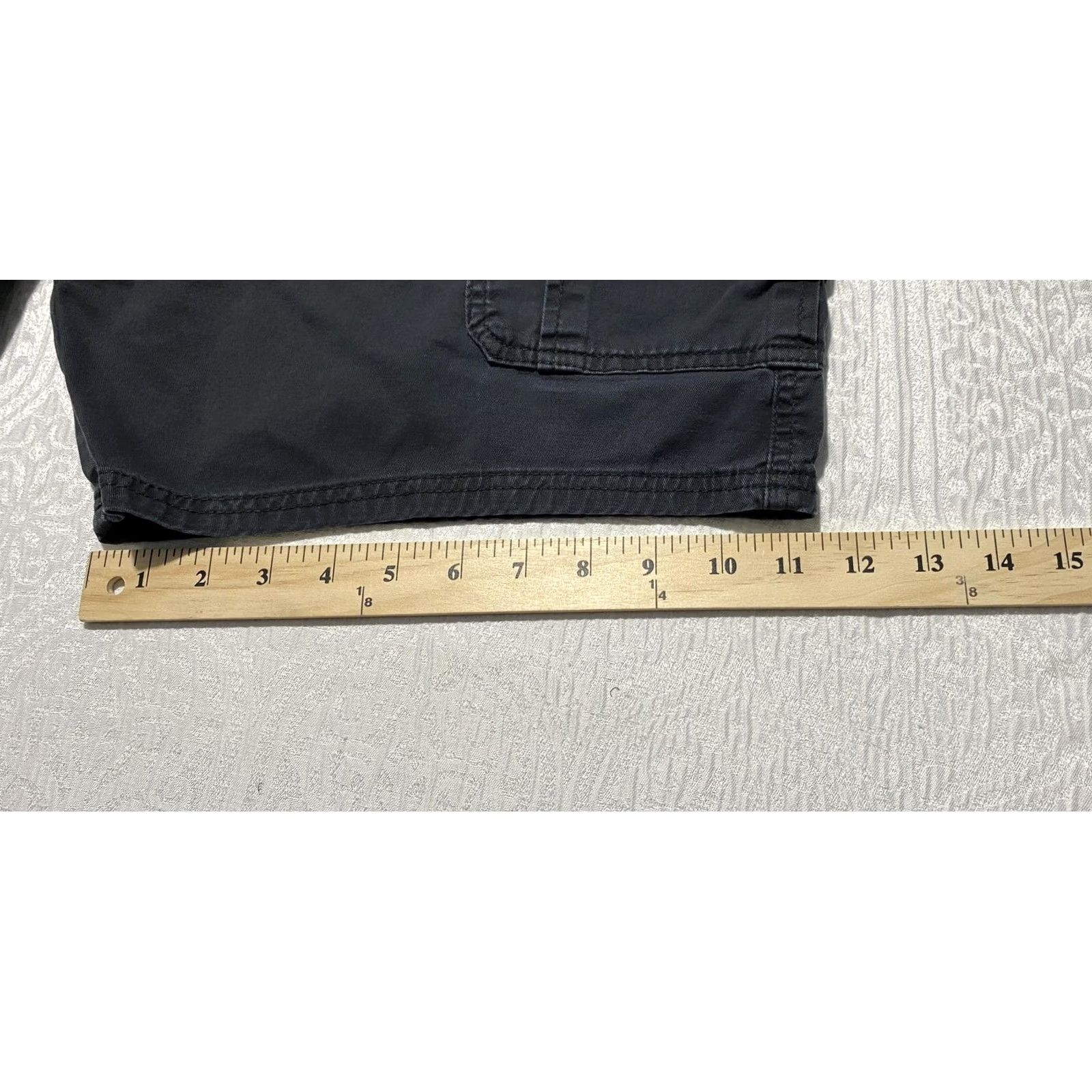 Wrangler Wrangler Shorts Mens 40 Black Relaxed Fit Cargo Canvas Pockets Cotton Casual Size US 40 / EU 56 - 7 Thumbnail