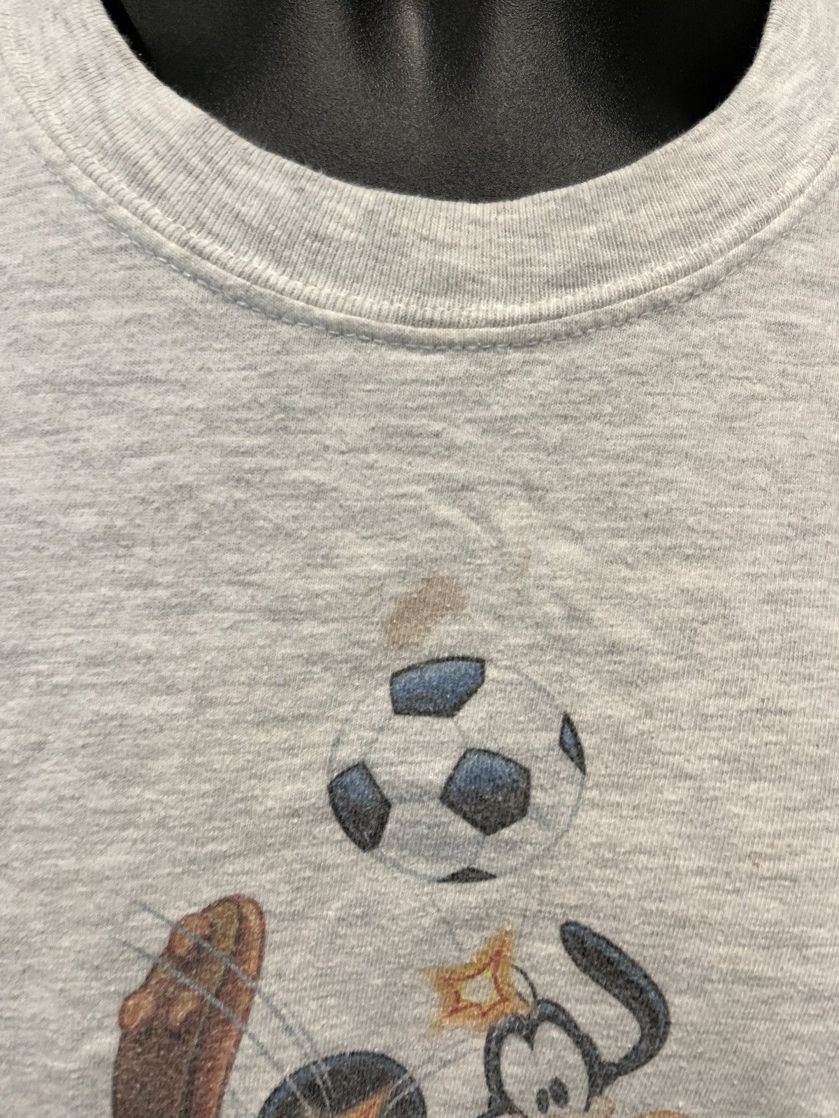 Disney × Vintage Disney shirt Mickey and friends soccer vintage y2k Size US L / EU 52-54 / 3 - 4 Thumbnail