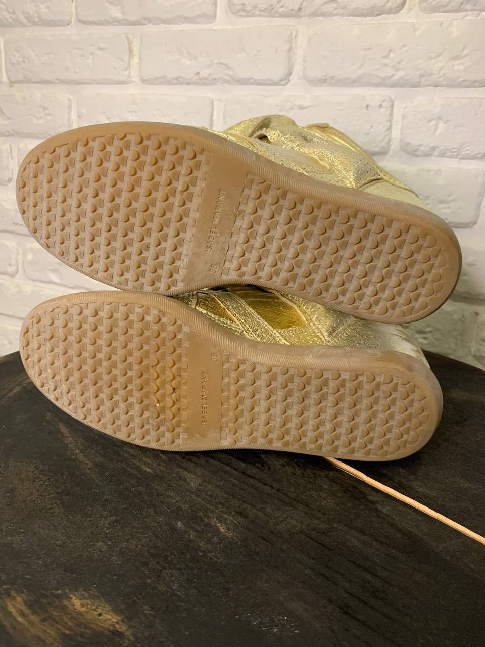 Isabel Marant Etoile Isabel Marant Metallic Gold Leather Bekett Wedge Sneakers Size US 8 / IT 38 - 4 Thumbnail