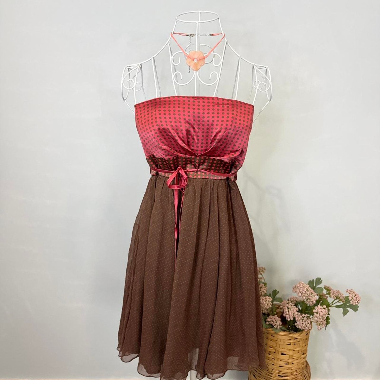 Bebe Rare y2k vintage 100% Silk mini polka dot babydoll dress Size S / US 4 / IT 40 - 2 Thumbnail